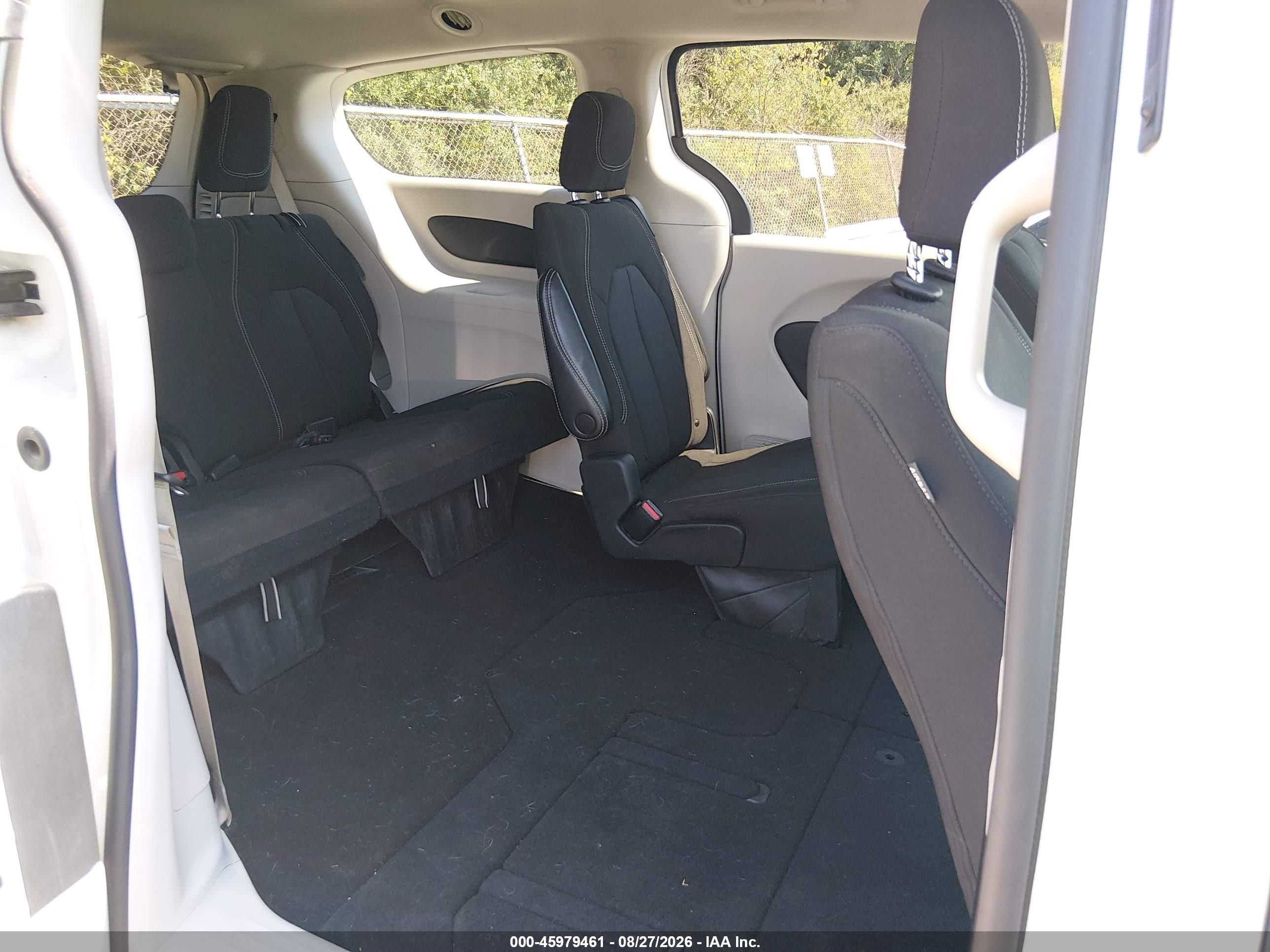 2023 Chrysler Voyager Lx White vin: 2C4RC1CG9PR596805