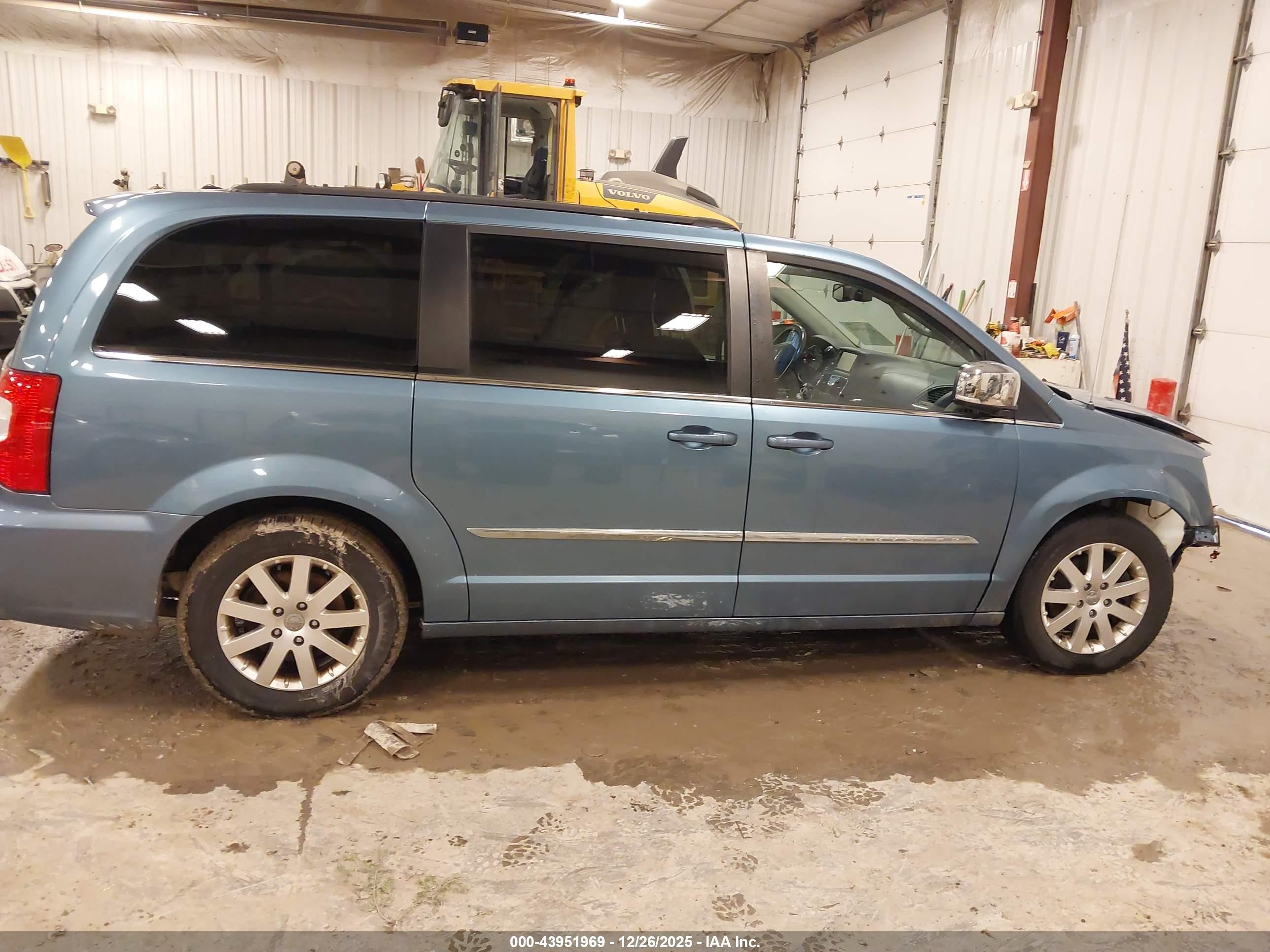 2012 Chrysler Town & Country Touring-l Синий vin: 2C4RC1CGXCR181616