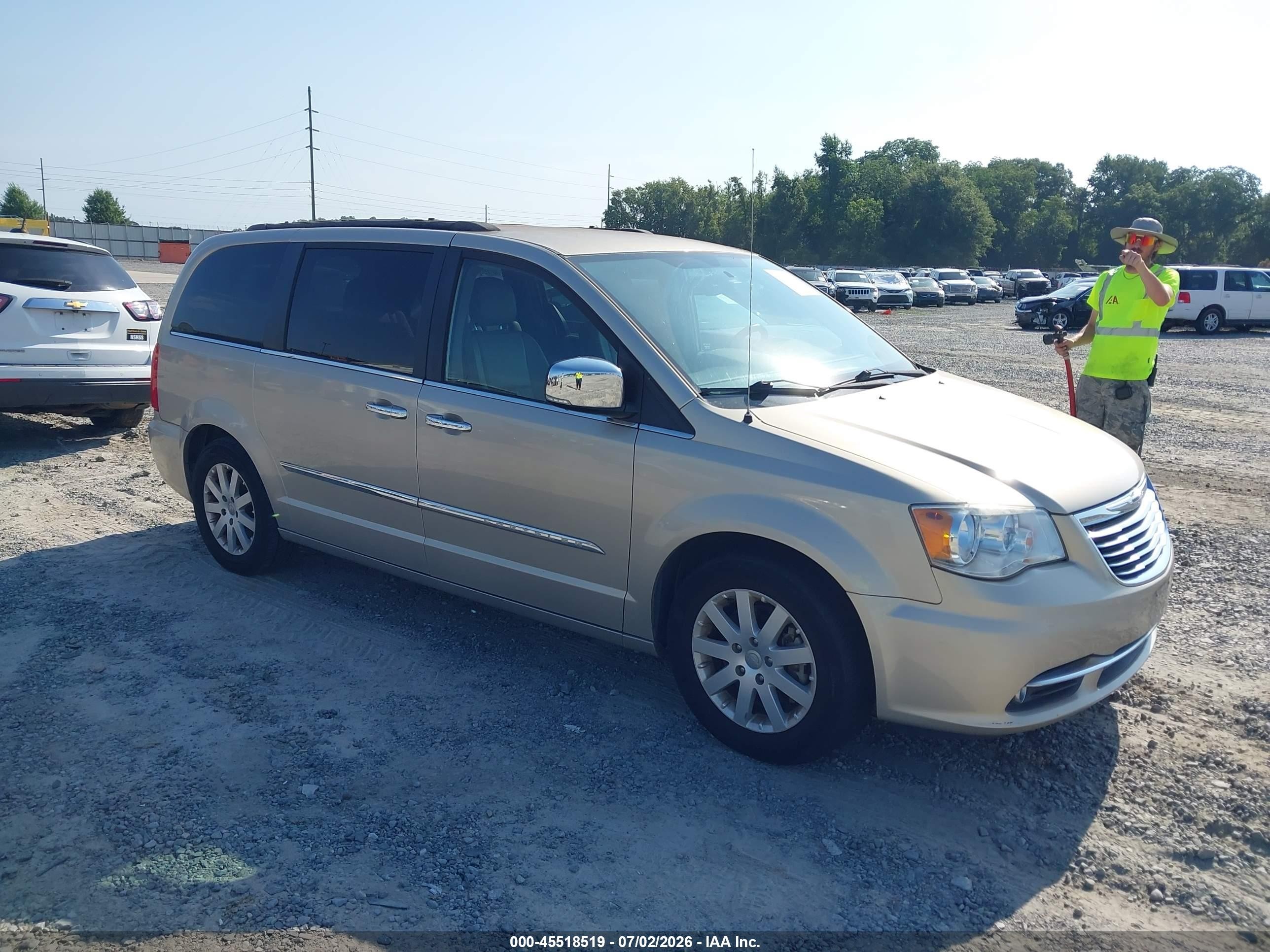 2012 Chrysler Town & Country Touring-l Champagne vin: 2C4RC1CGXCR393237