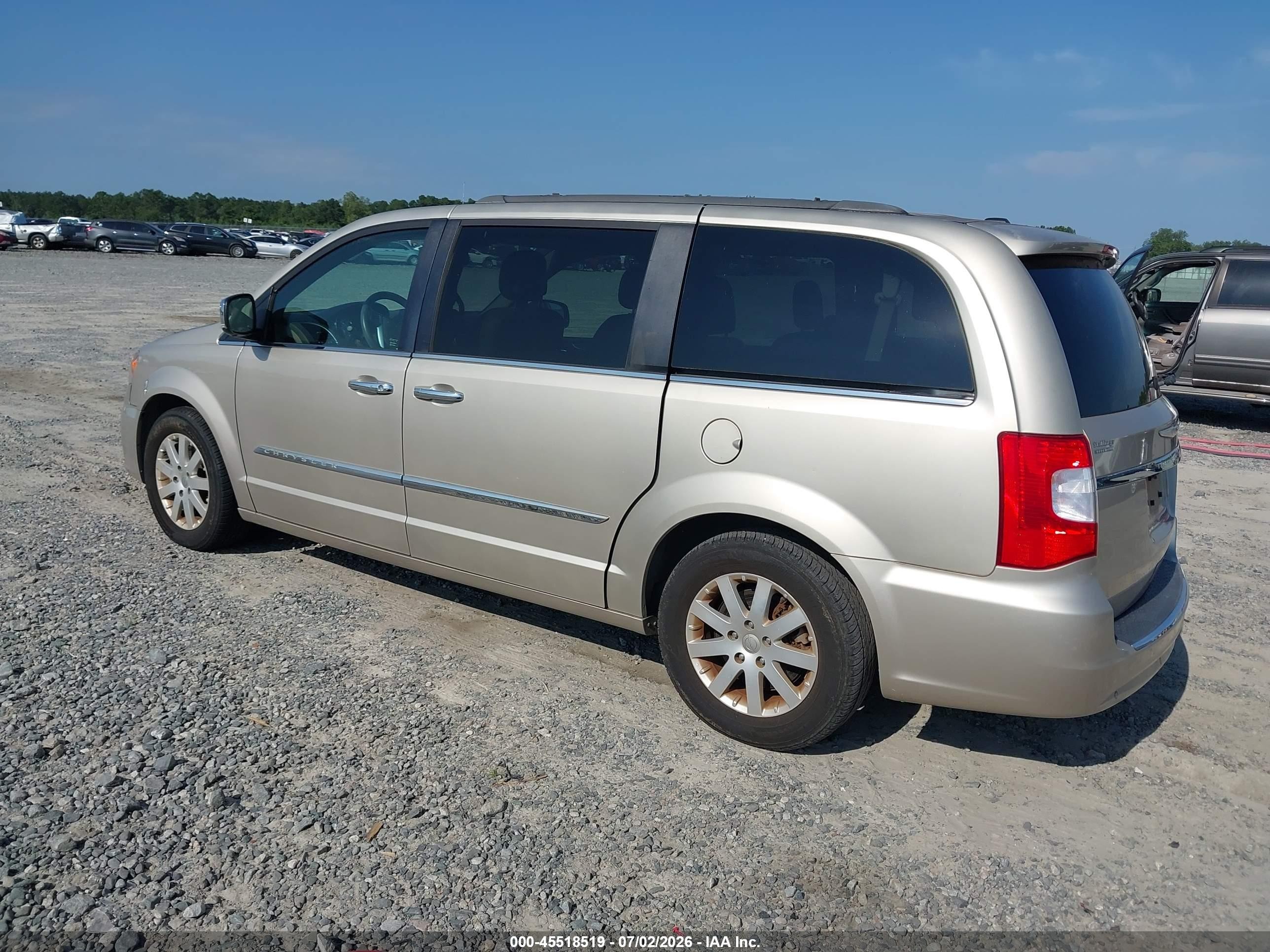 2012 Chrysler Town & Country Touring-l Champagne vin: 2C4RC1CGXCR393237