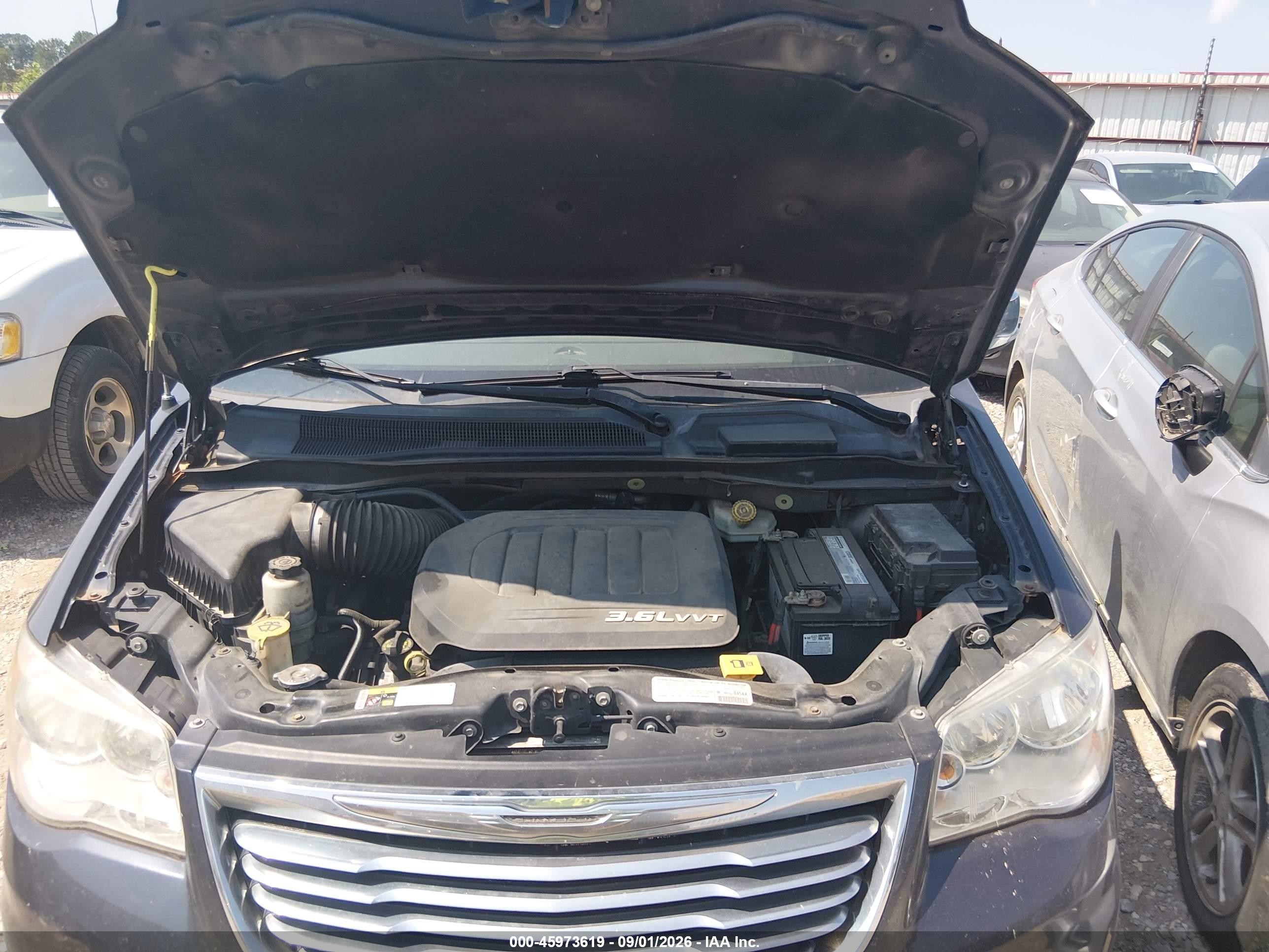 2013 Chrysler Town & Country Touring-l Серый vin: 2C4RC1CGXDR692020