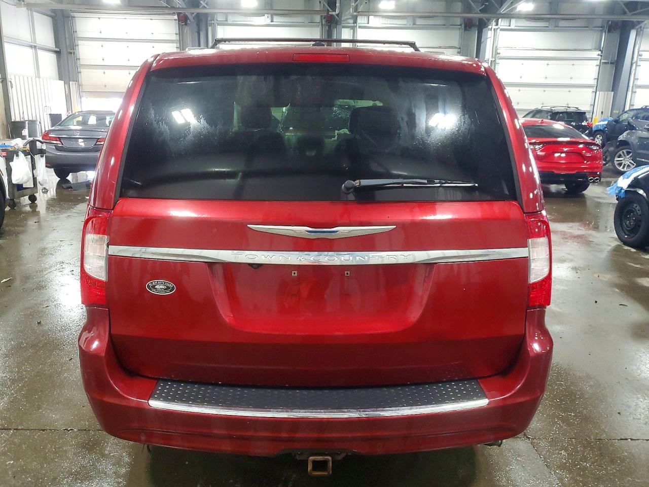 2013 Chrysler Town & Country Touring L Red vin: 2C4RC1CGXDR756637