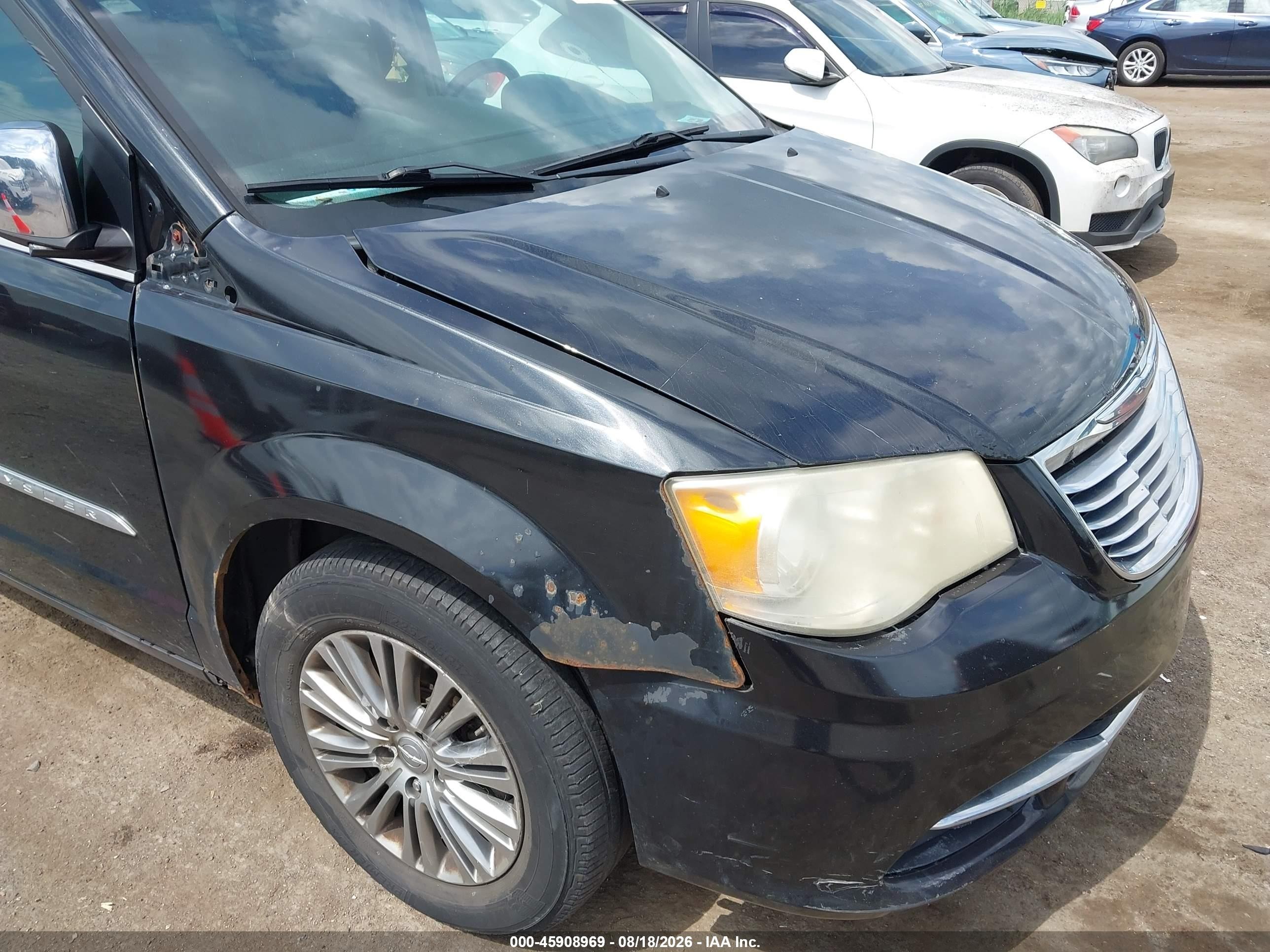 2013 Chrysler Town & Country Touring-l Black vin: 2C4RC1CGXDR806422