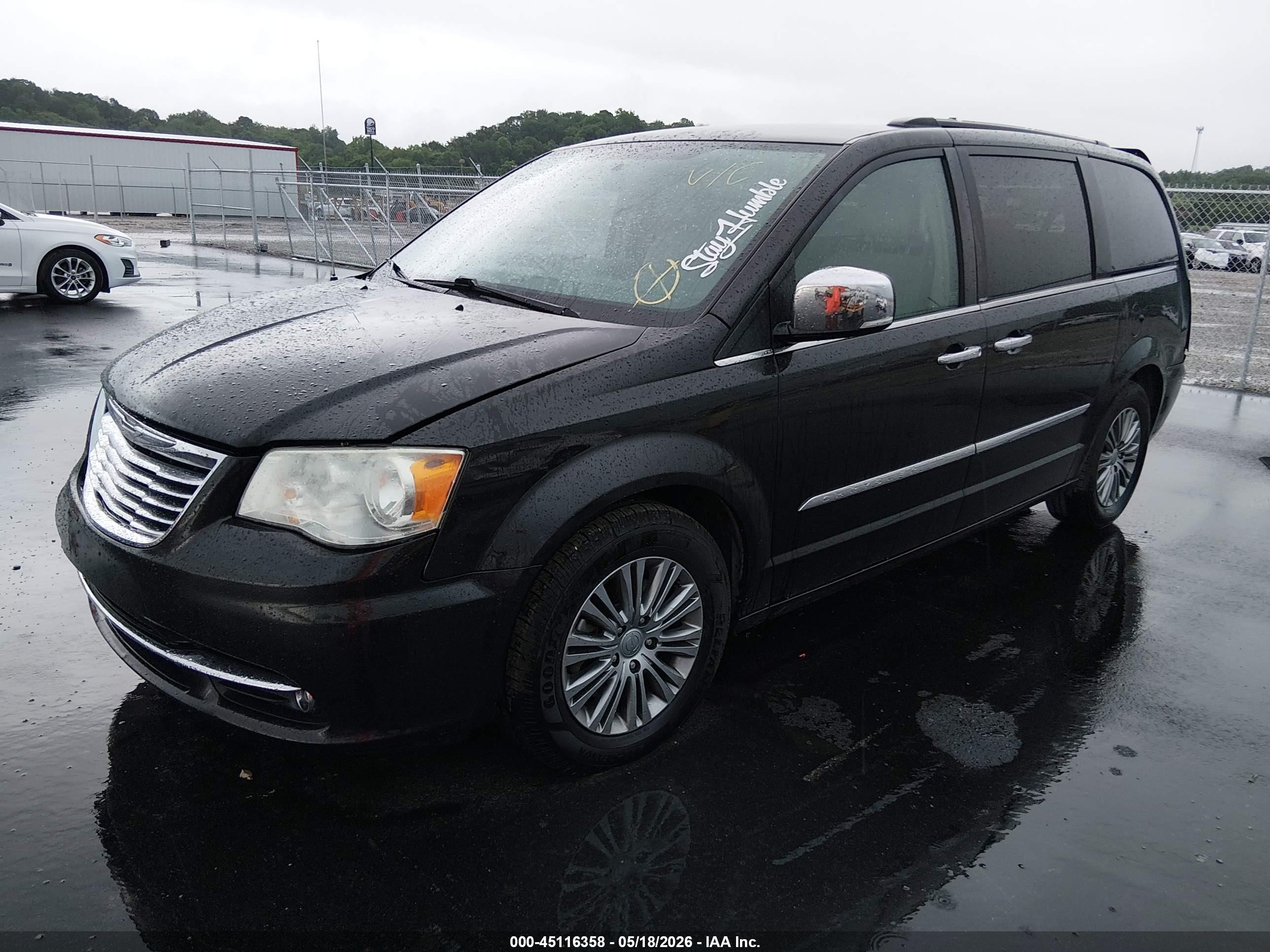 2014 Chrysler Town & Country Touring-l Black vin: 2C4RC1CGXER235161