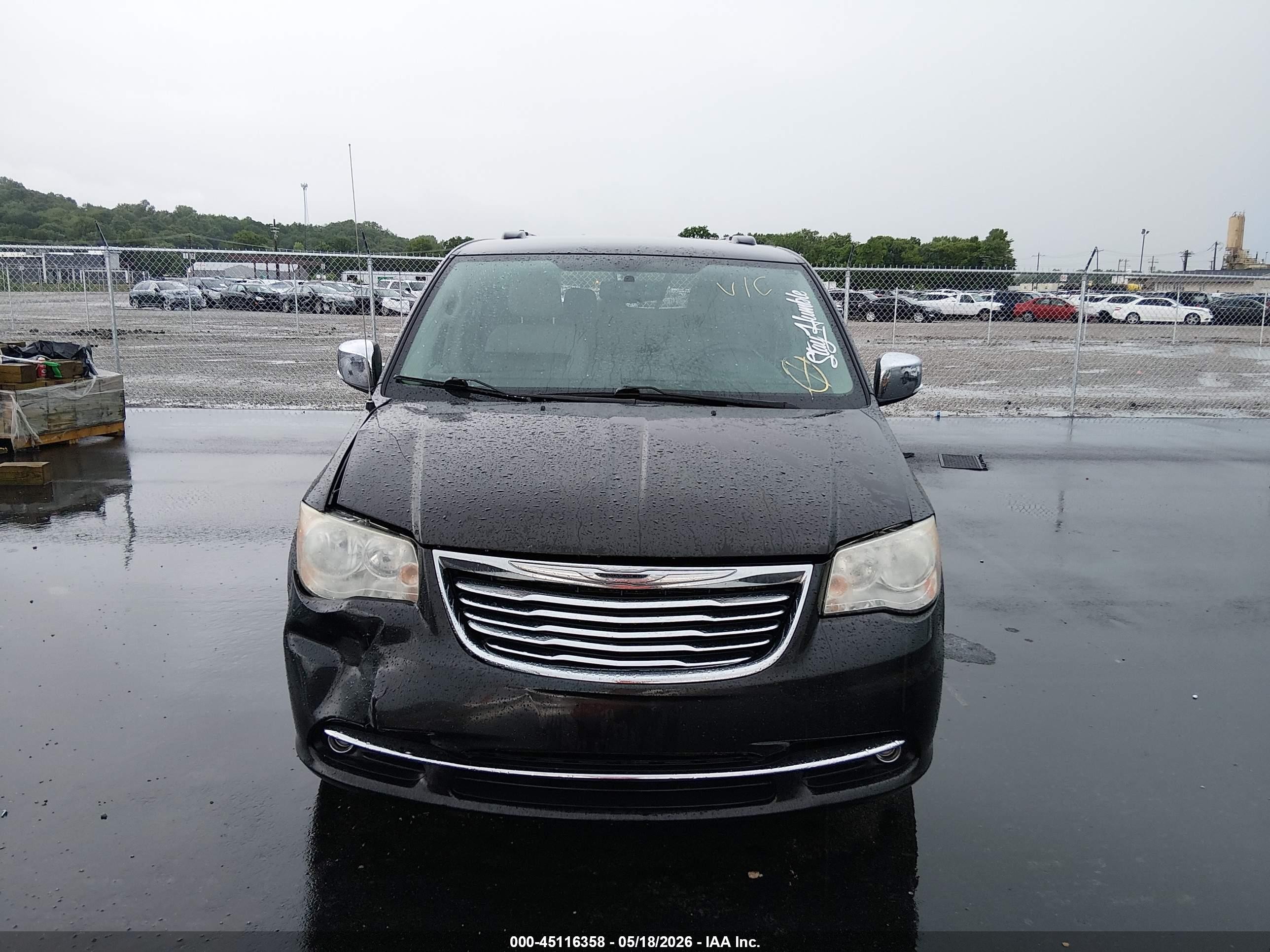 2014 Chrysler Town & Country Touring-l Black vin: 2C4RC1CGXER235161