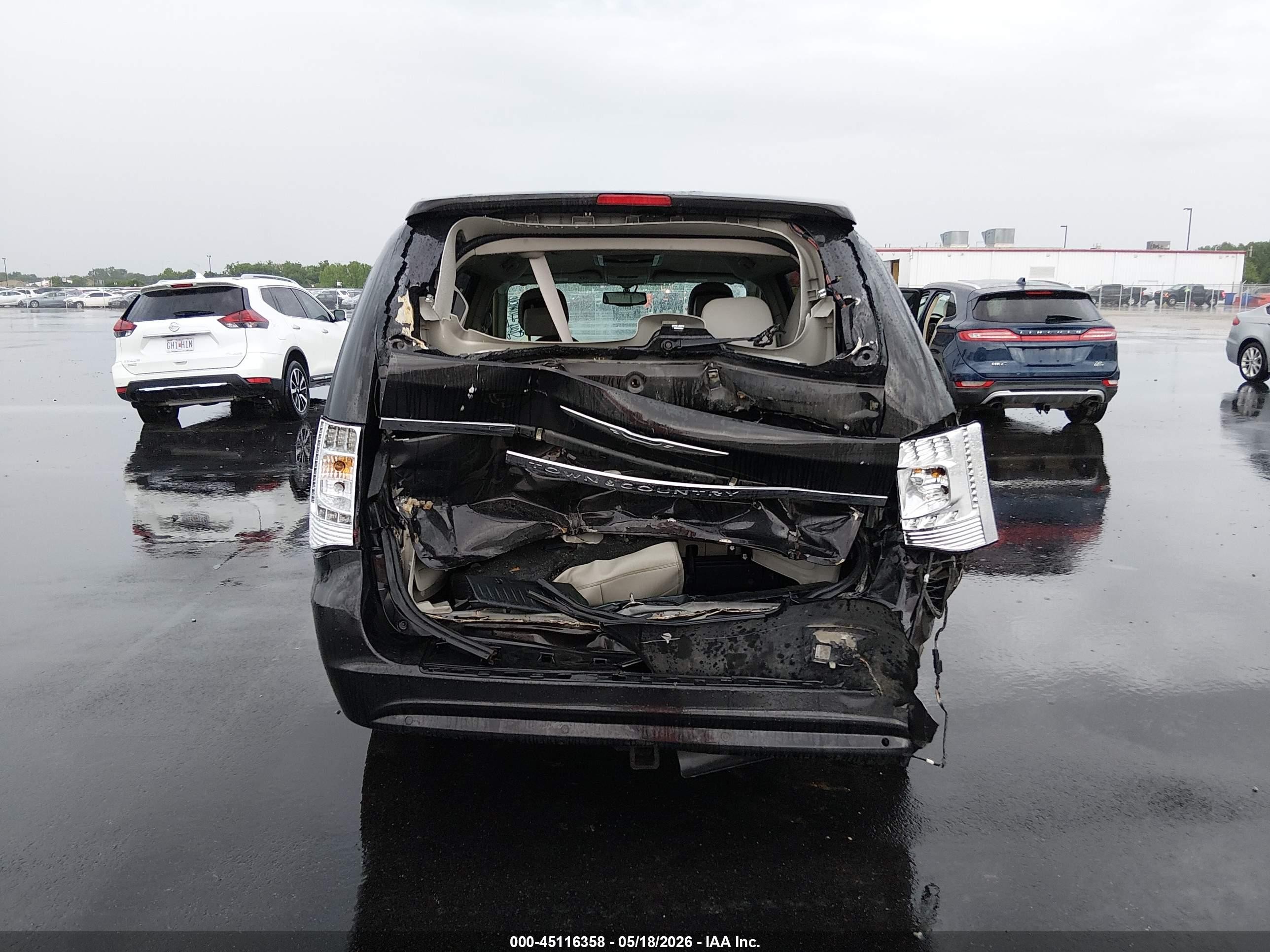 2014 Chrysler Town & Country Touring-l Black vin: 2C4RC1CGXER235161