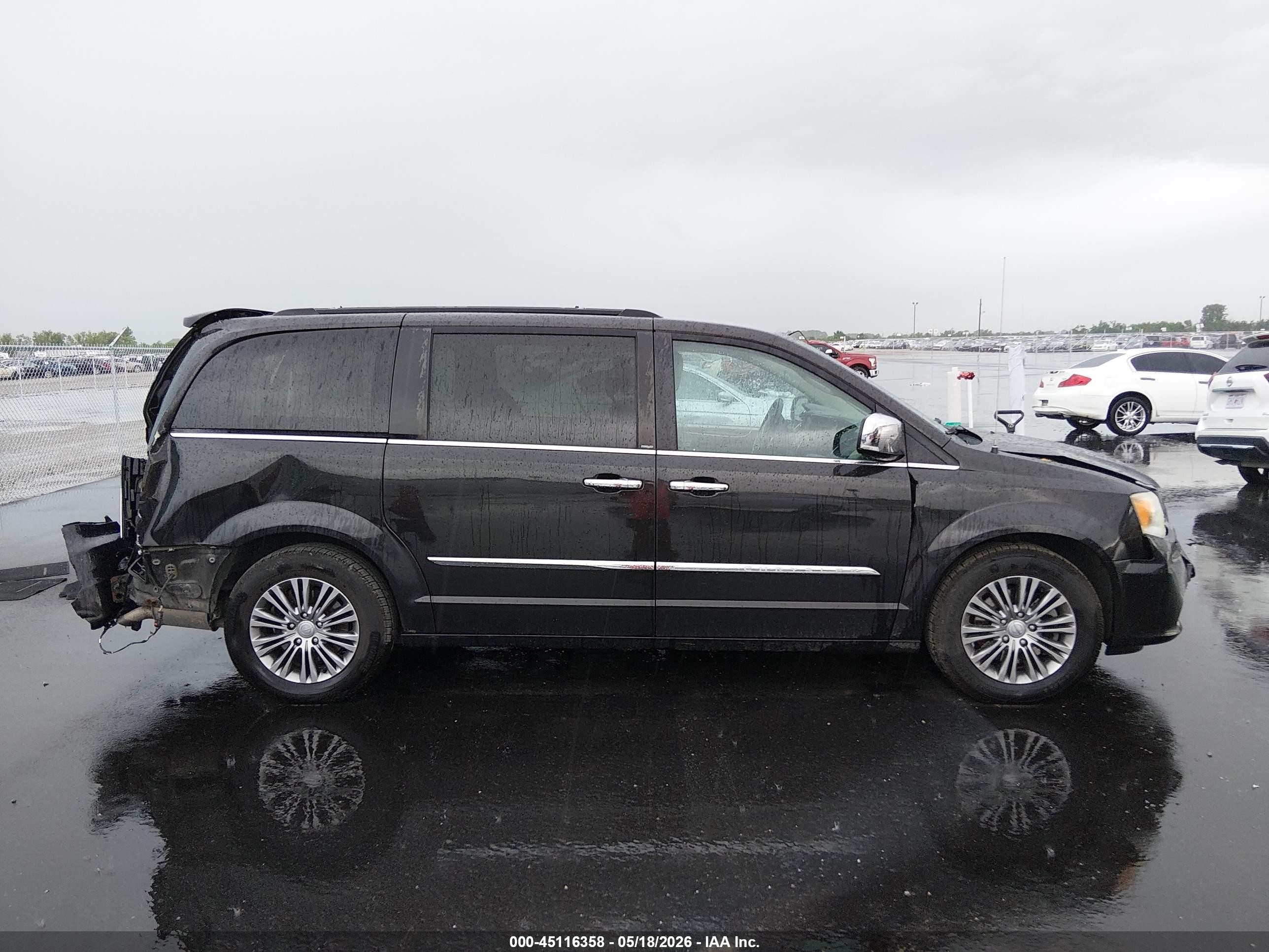 2014 Chrysler Town & Country Touring-l Black vin: 2C4RC1CGXER235161