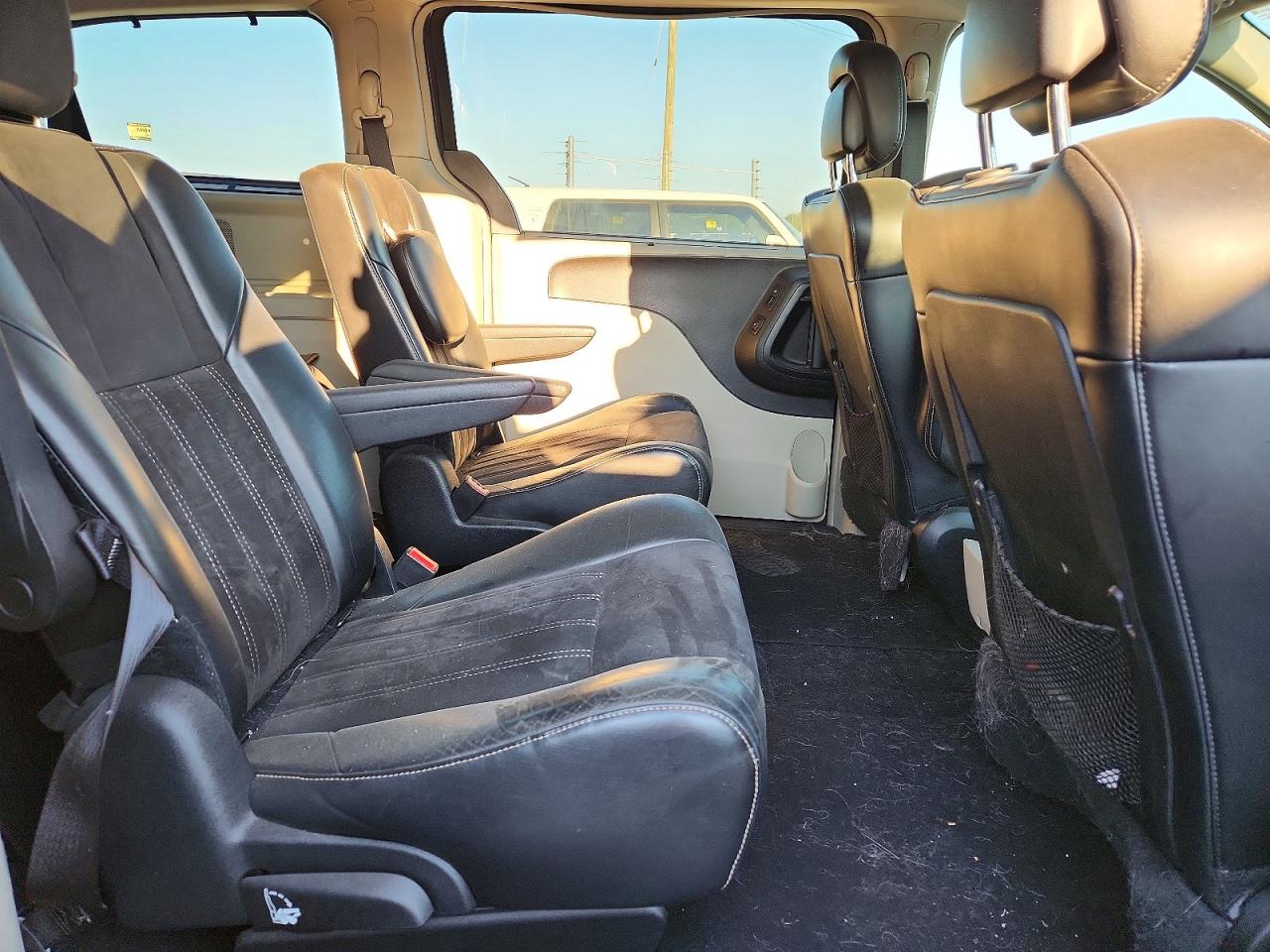 2014 Chrysler Town & Country Touring L Серый vin: 2C4RC1CGXER272999