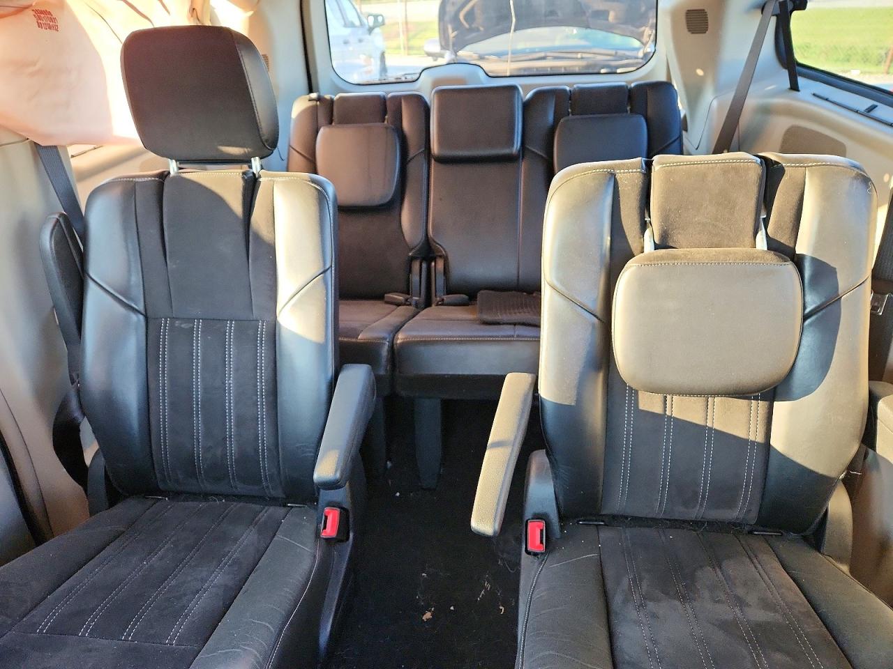 2014 Chrysler Town & Country Touring L Серый vin: 2C4RC1CGXER272999
