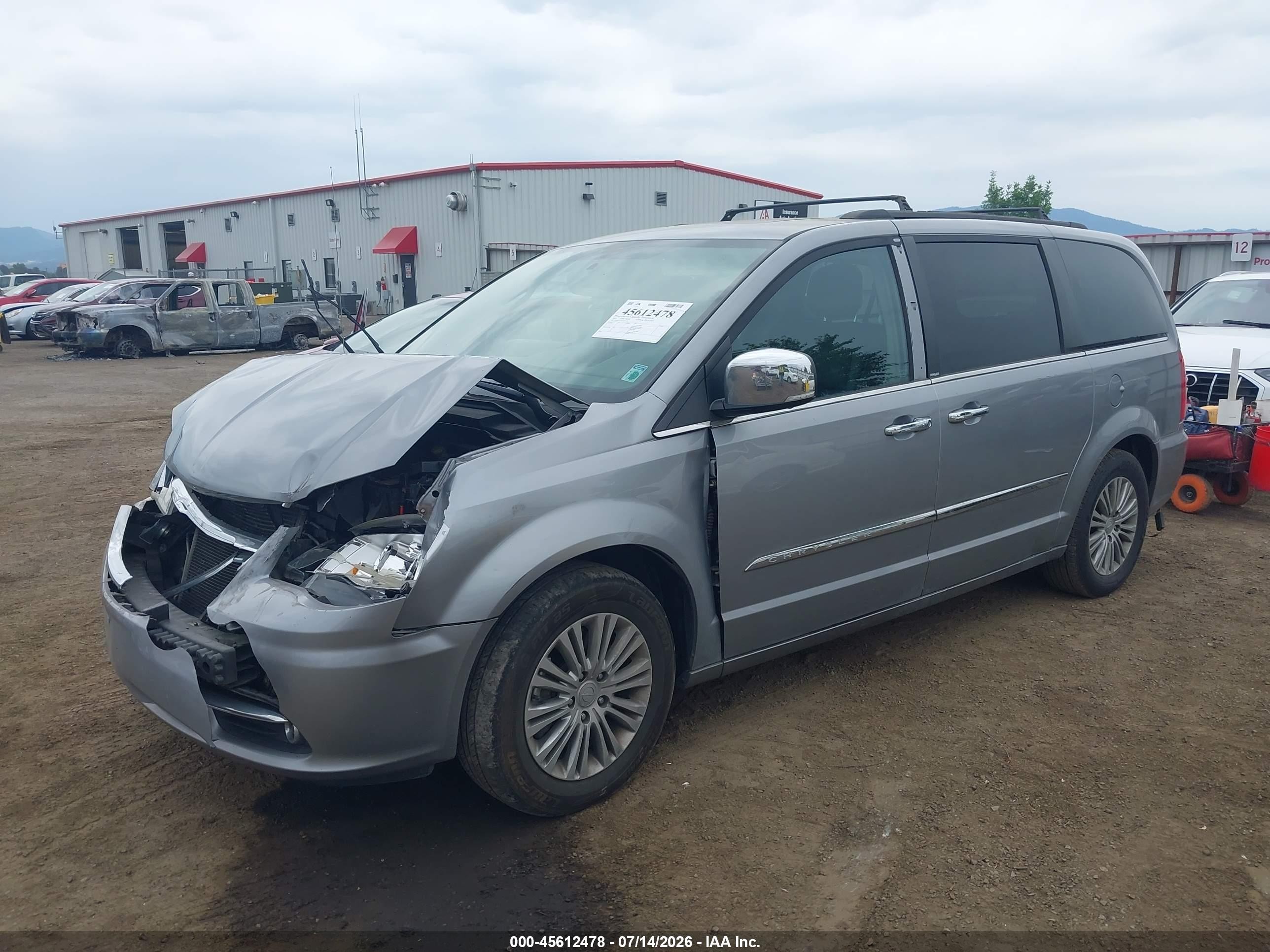 2014 Chrysler Town & Country Touring-l Silver vin: 2C4RC1CGXER307430