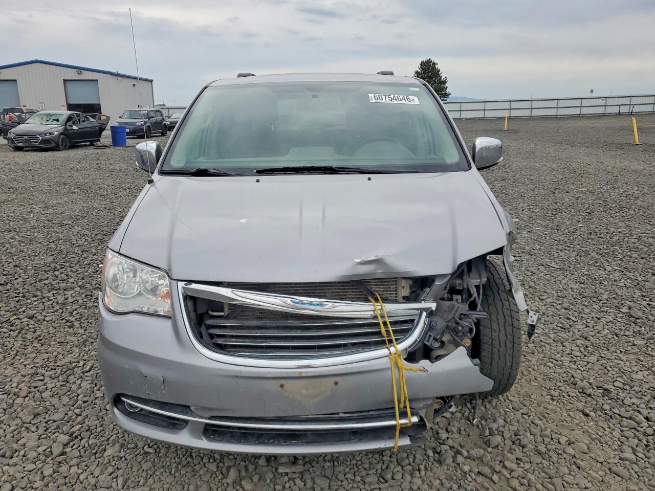 2015 Chrysler Town & Country Touring L Silver vin: 2C4RC1CGXFR627168