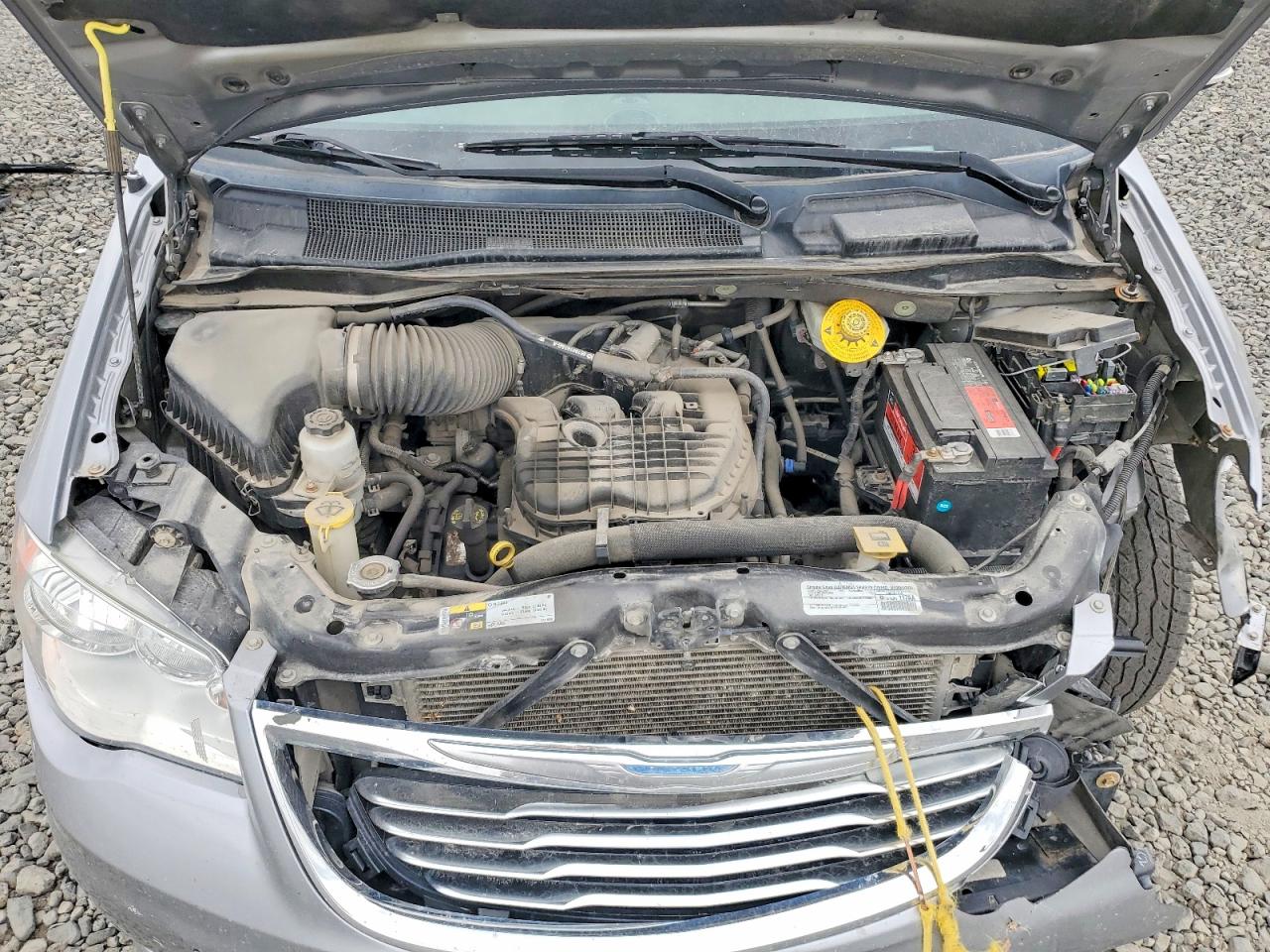 2015 Chrysler Town & Country Touring L Silver vin: 2C4RC1CGXFR627168