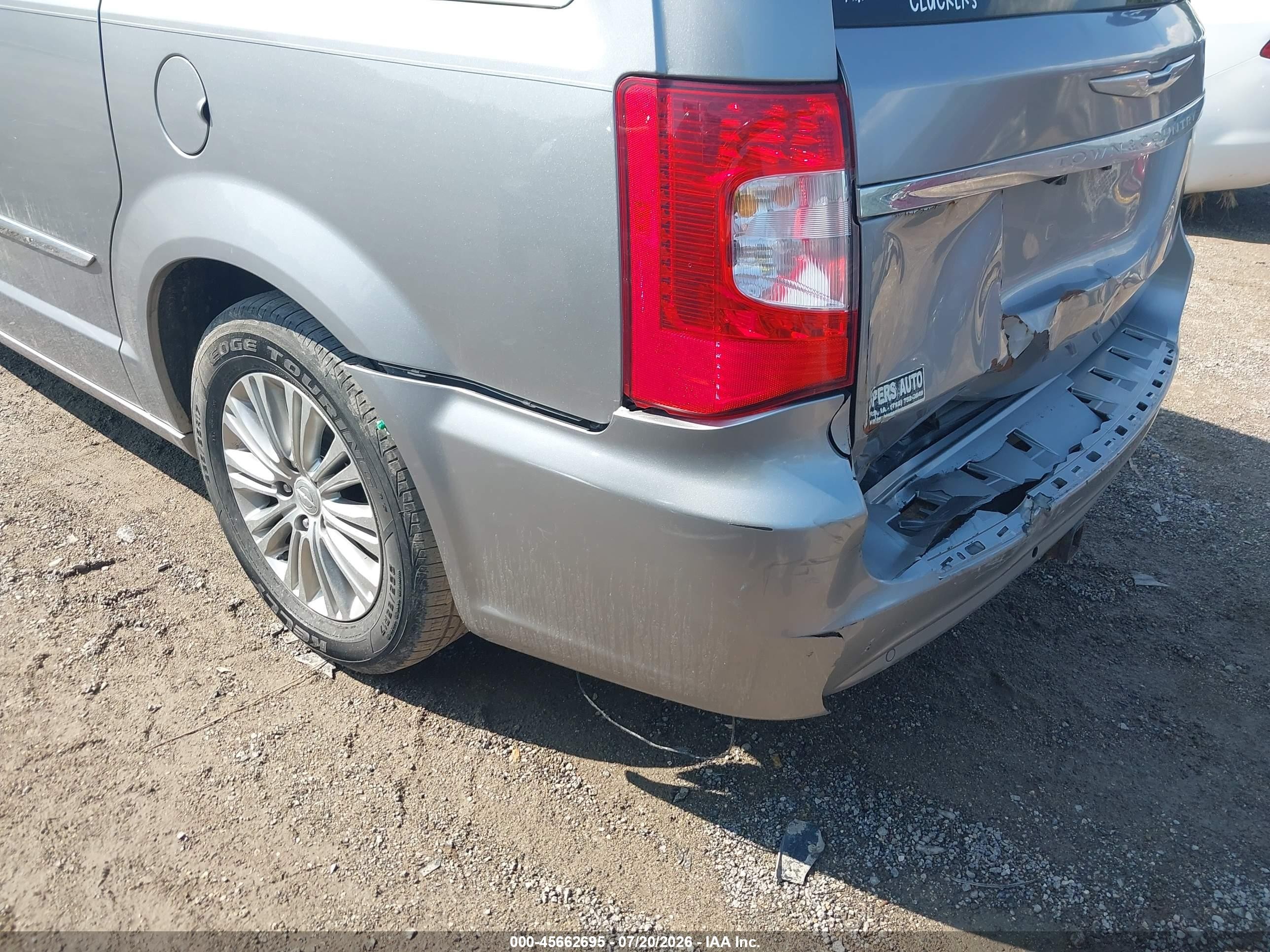 2015 Chrysler Town & Country Touring-l Серебряный vin: 2C4RC1CGXFR731286
