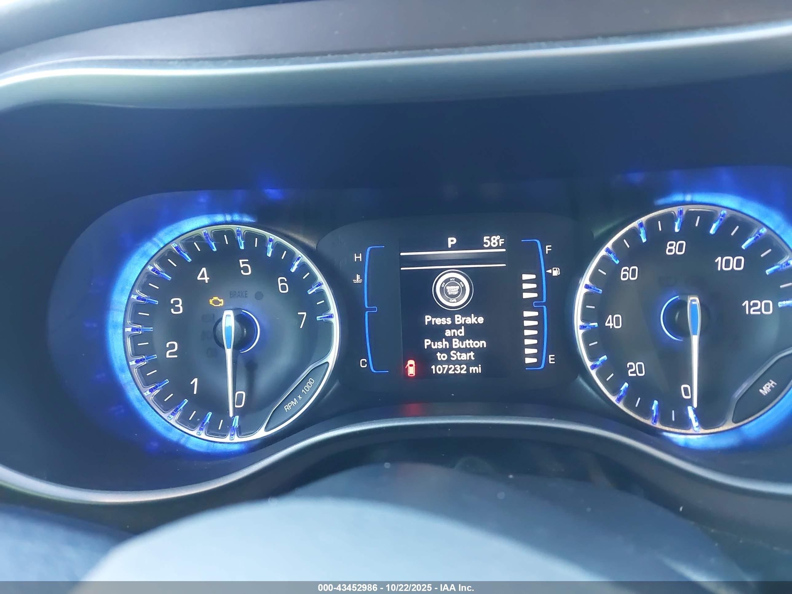 2020 Chrysler Voyager Lxi Navy vin: 2C4RC1DG4LR184316