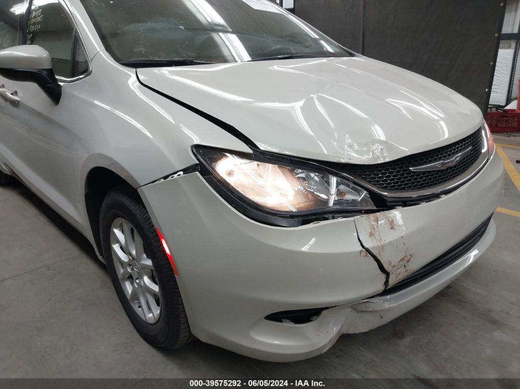 2017 Chrysler Pacifica Touring White vin: 2C4RC1DG9HR587697