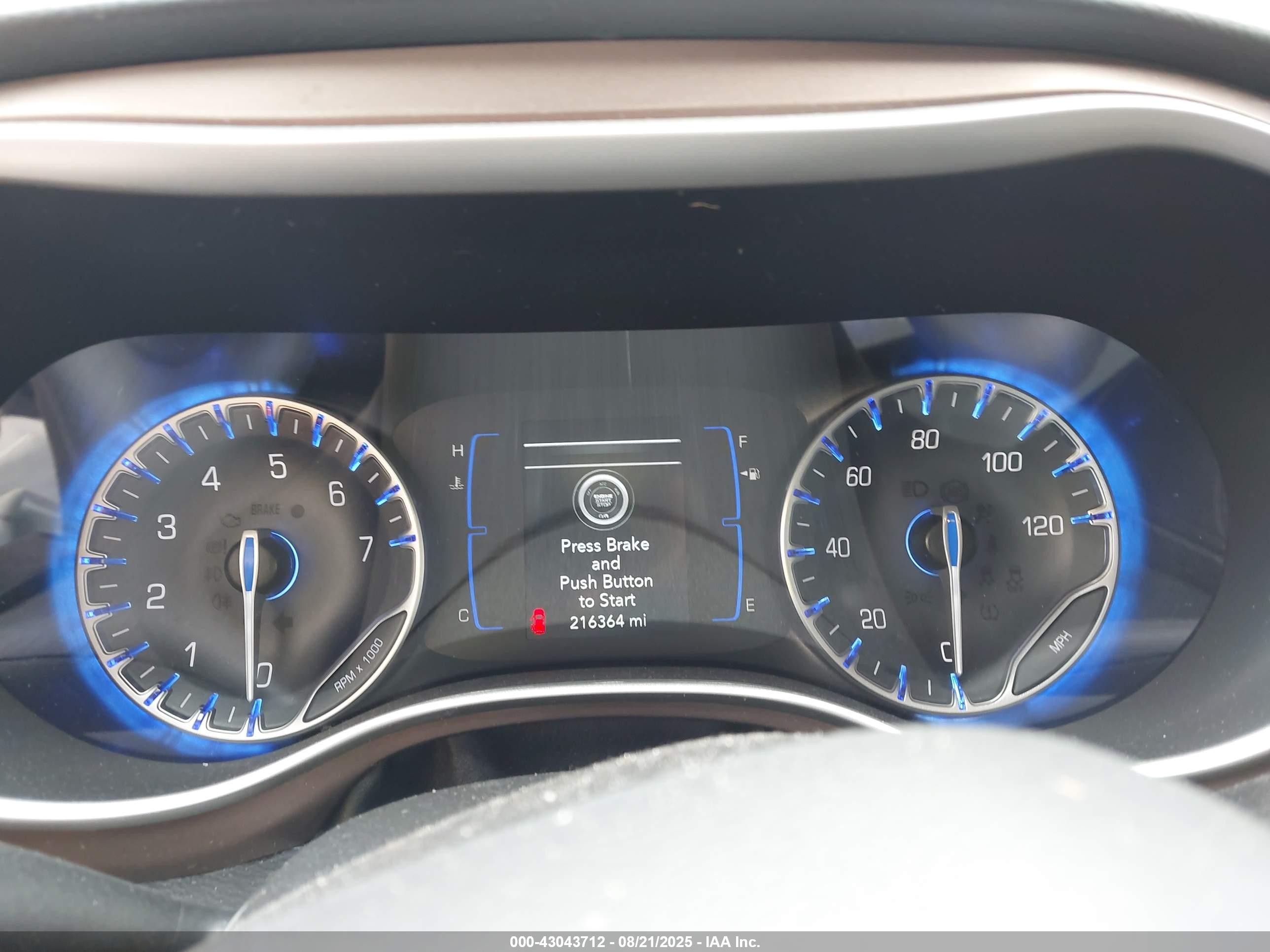 2020 Chrysler Voyager Lxi Gray vin: 2C4RC1DG9LR260628