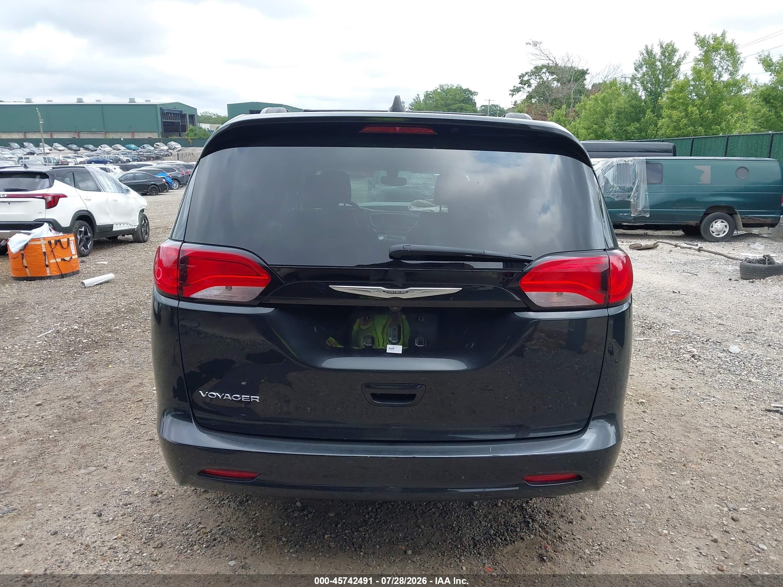 2021 Chrysler Voyager Lxi Black vin: 2C4RC1DG9MR537599
