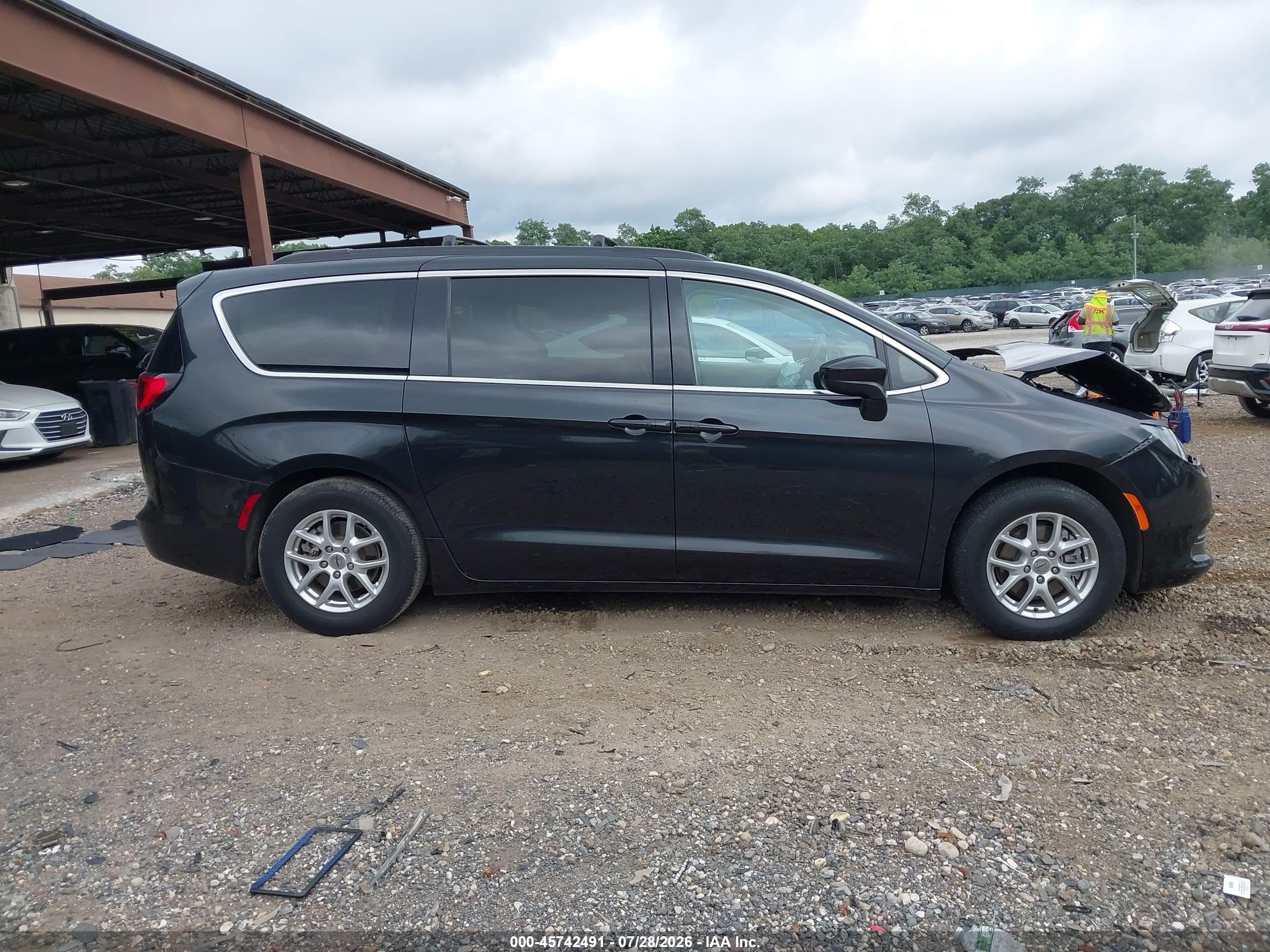 2021 Chrysler Voyager Lxi Black vin: 2C4RC1DG9MR537599