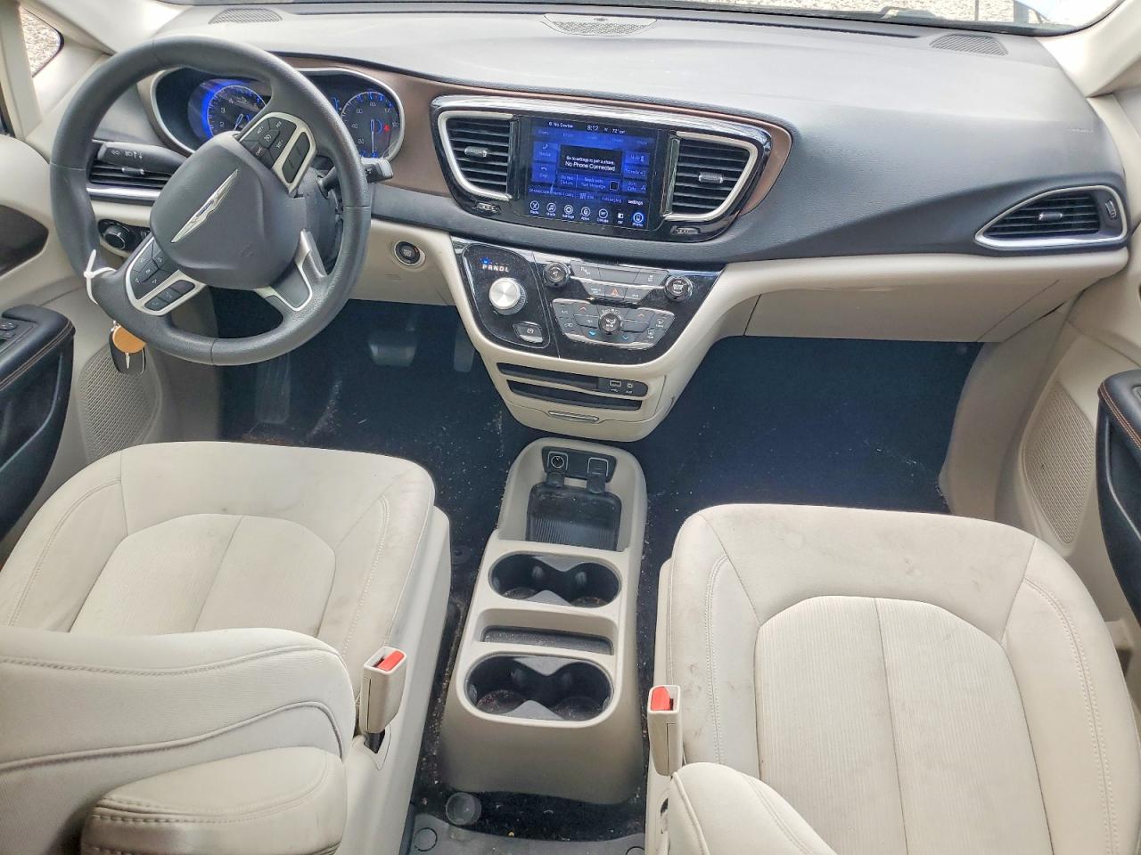 2017 Chrysler Pacifica Touring Silver vin: 2C4RC1DGXHR522907