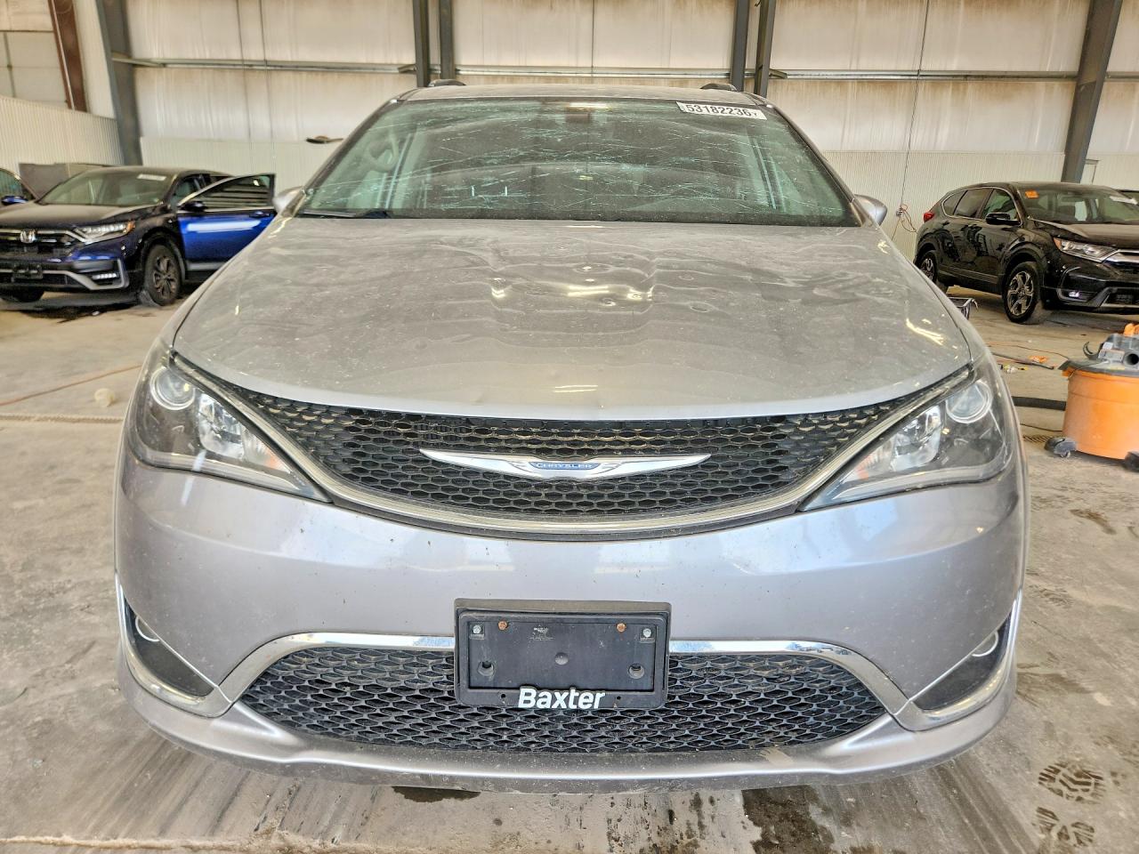 2017 Chrysler Pacifica Touring L Plus Silver vin: 2C4RC1EG5HR782226
