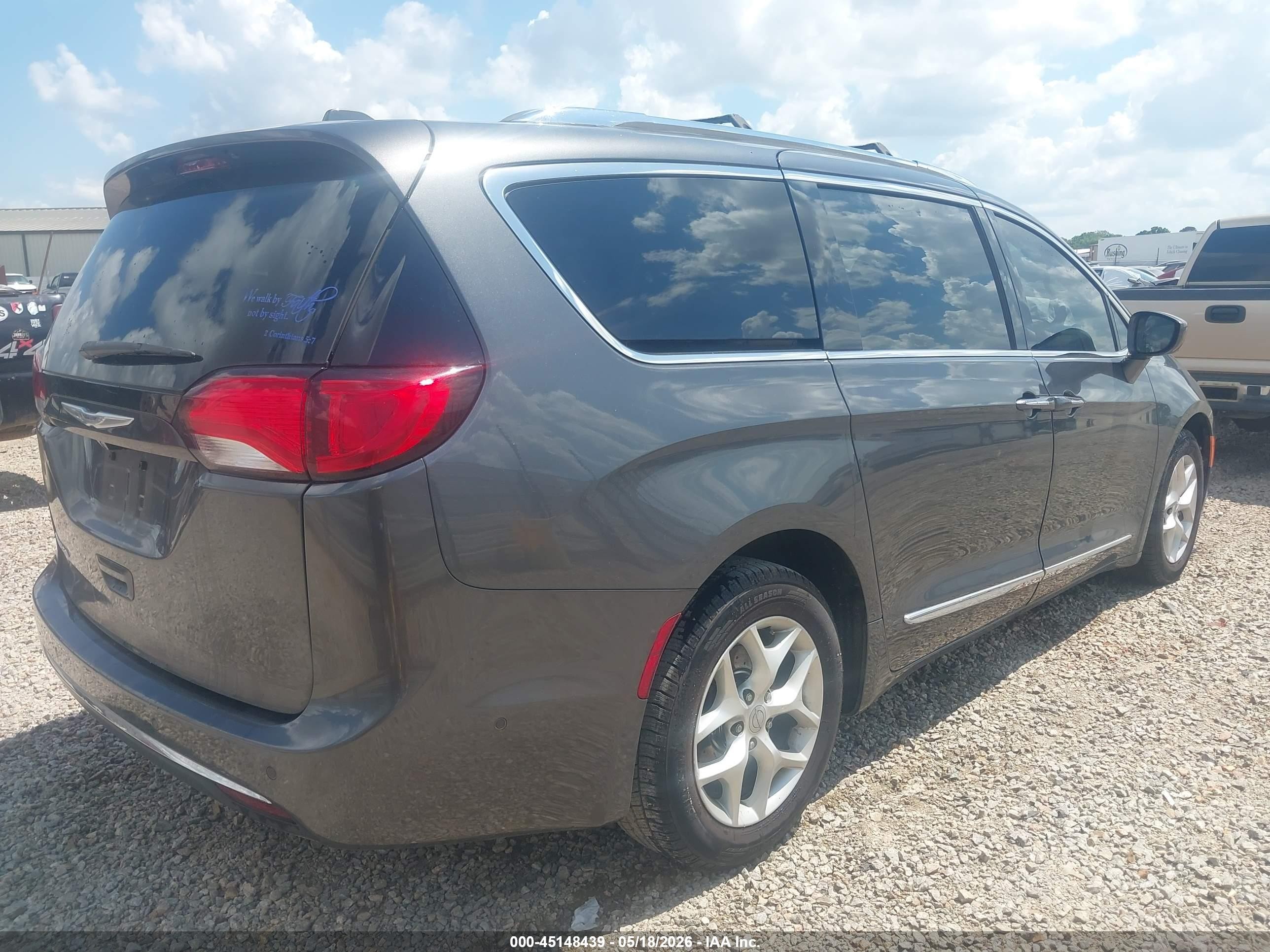 2017 Chrysler Pacifica Touring-l Plus Серый vin: 2C4RC1EG6HR836889