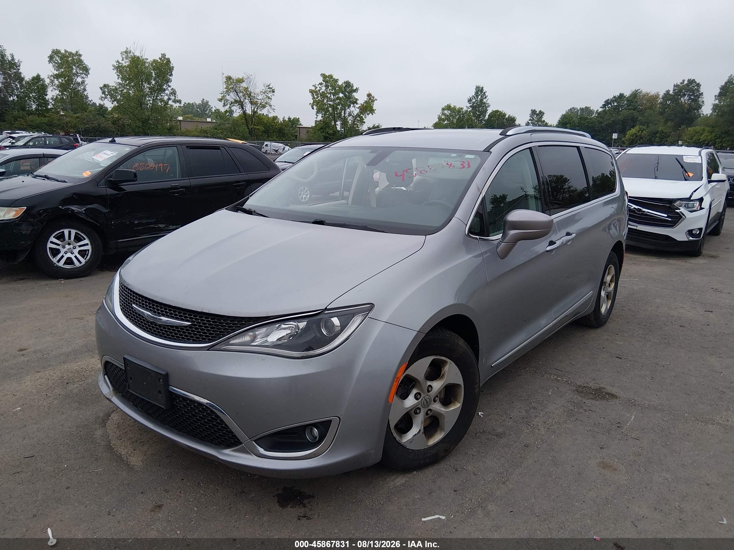 2017 Chrysler Pacifica Touring-l Plus Gray vin: 2C4RC1EG7HR520000