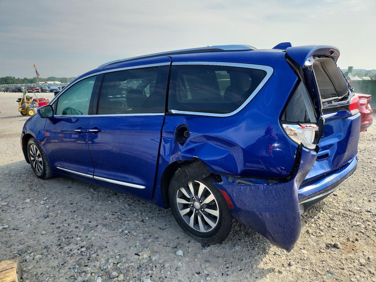 2020 Chrysler Pacifica Touring L Plus Blue vin: 2C4RC1EGXLR123082