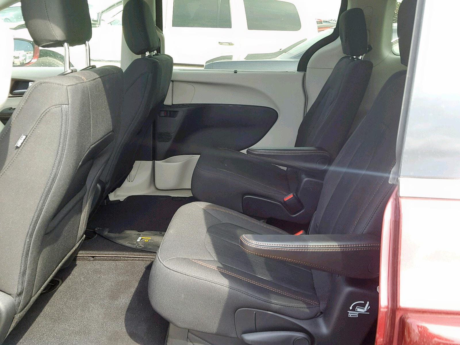 2018 Chrysler Pacifica Touring Plus Red vin: 2C4RC1FG0JR117884