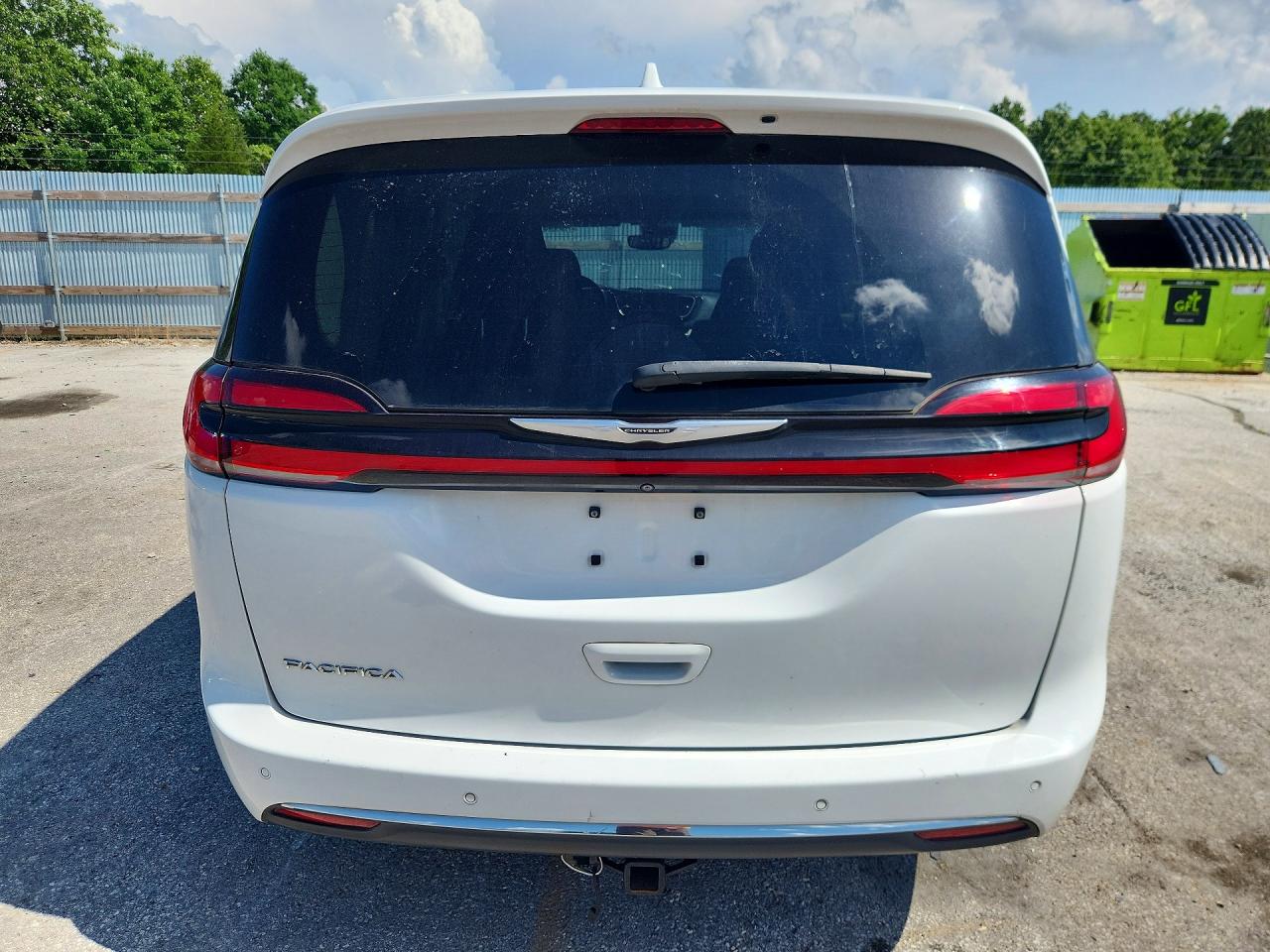 2021 Chrysler Pacifica Touring White vin: 2C4RC1FG0MR603812