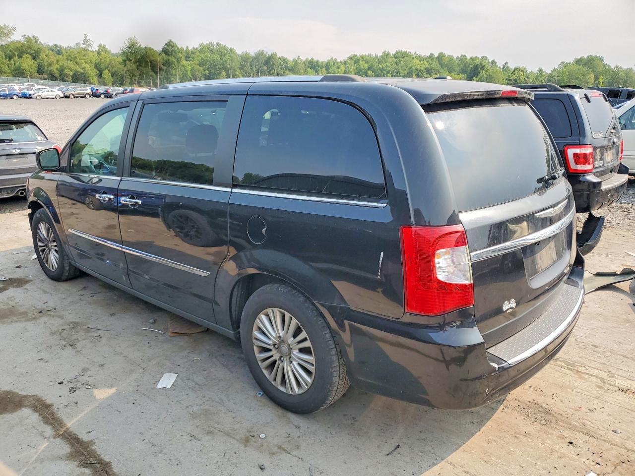 2014 Chrysler Town & Country Limited Black vin: 2C4RC1GG0ER192637