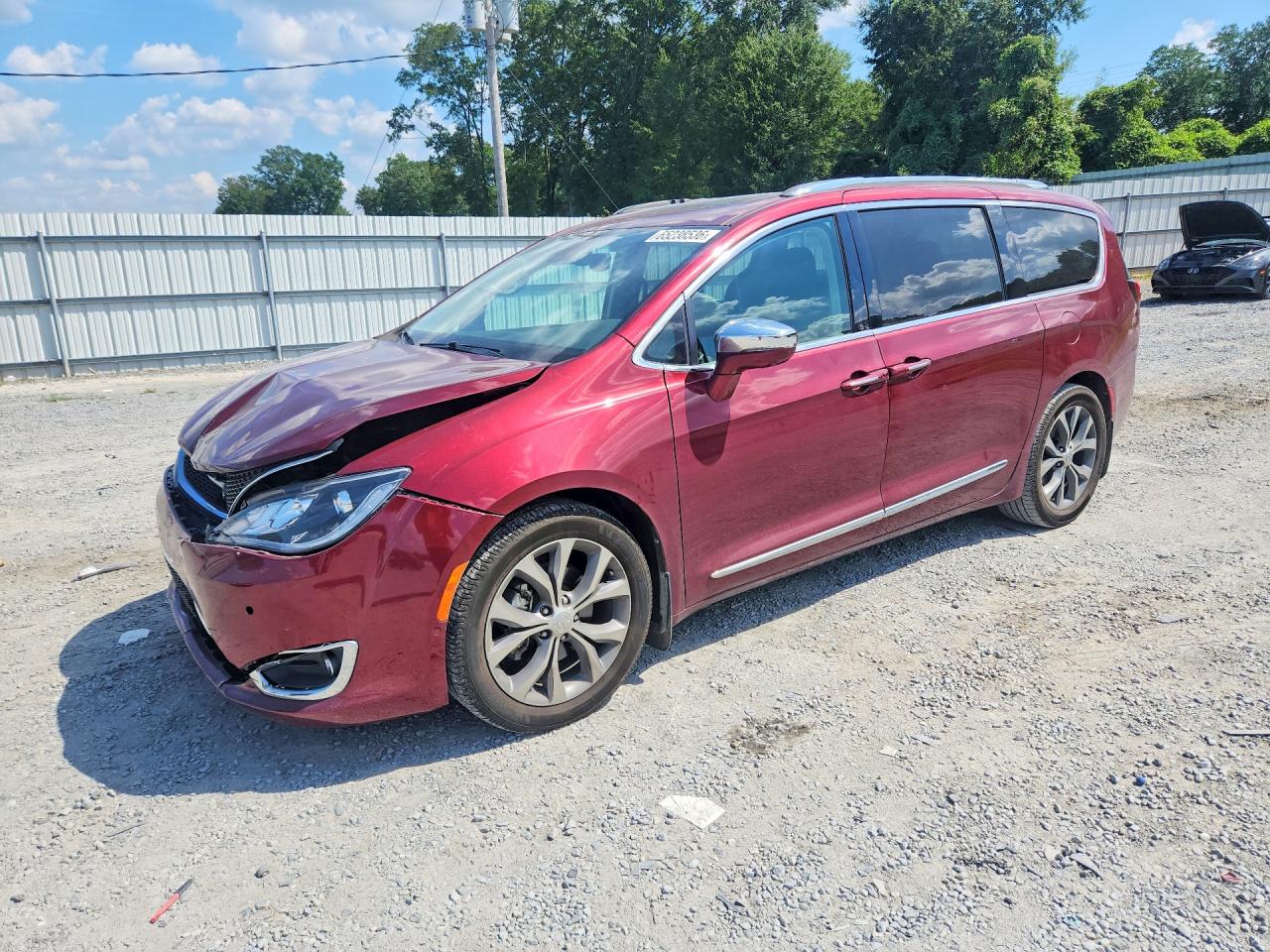 2018 Chrysler Pacifica Limited Burgundy vin: 2C4RC1GG0JR354311