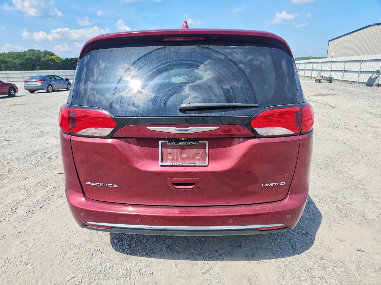 2018 Chrysler Pacifica Limited Burgundy vin: 2C4RC1GG0JR354311