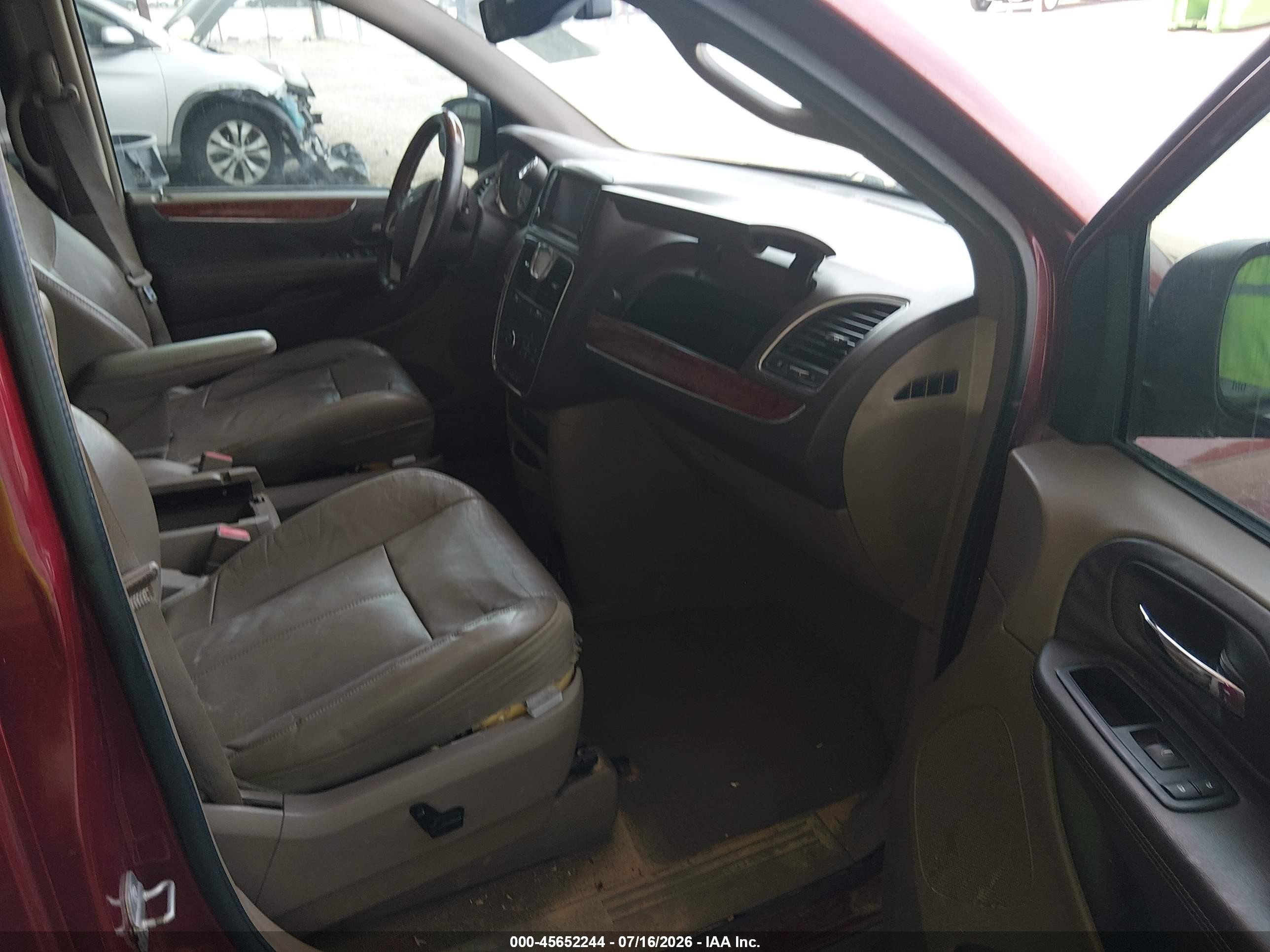 2014 Chrysler Town & Country Limited Бордовый vin: 2C4RC1GG1ER204133