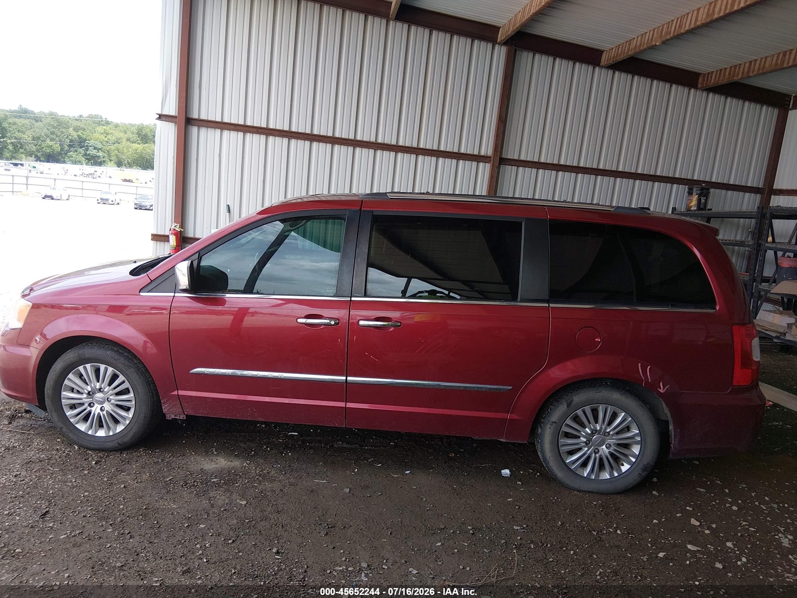 2014 Chrysler Town & Country Limited Бордовый vin: 2C4RC1GG1ER204133