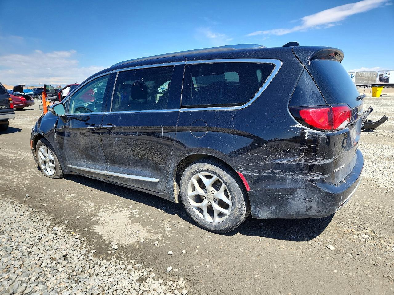 2020 Chrysler Pacifica Limited Black vin: 2C4RC1GG1LR272445