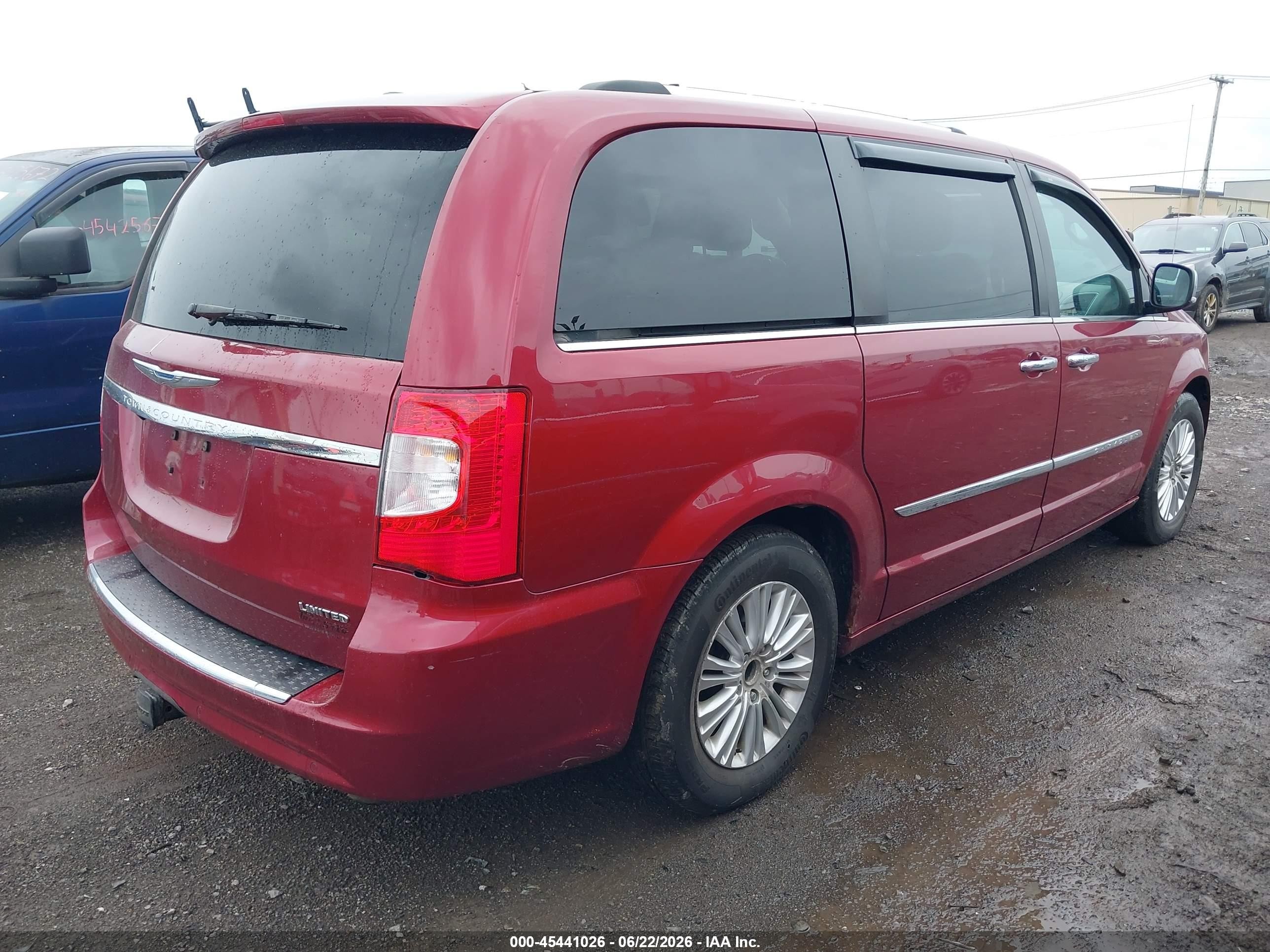 2012 Chrysler Town & Country Limited Красный vin: 2C4RC1GG2CR135756