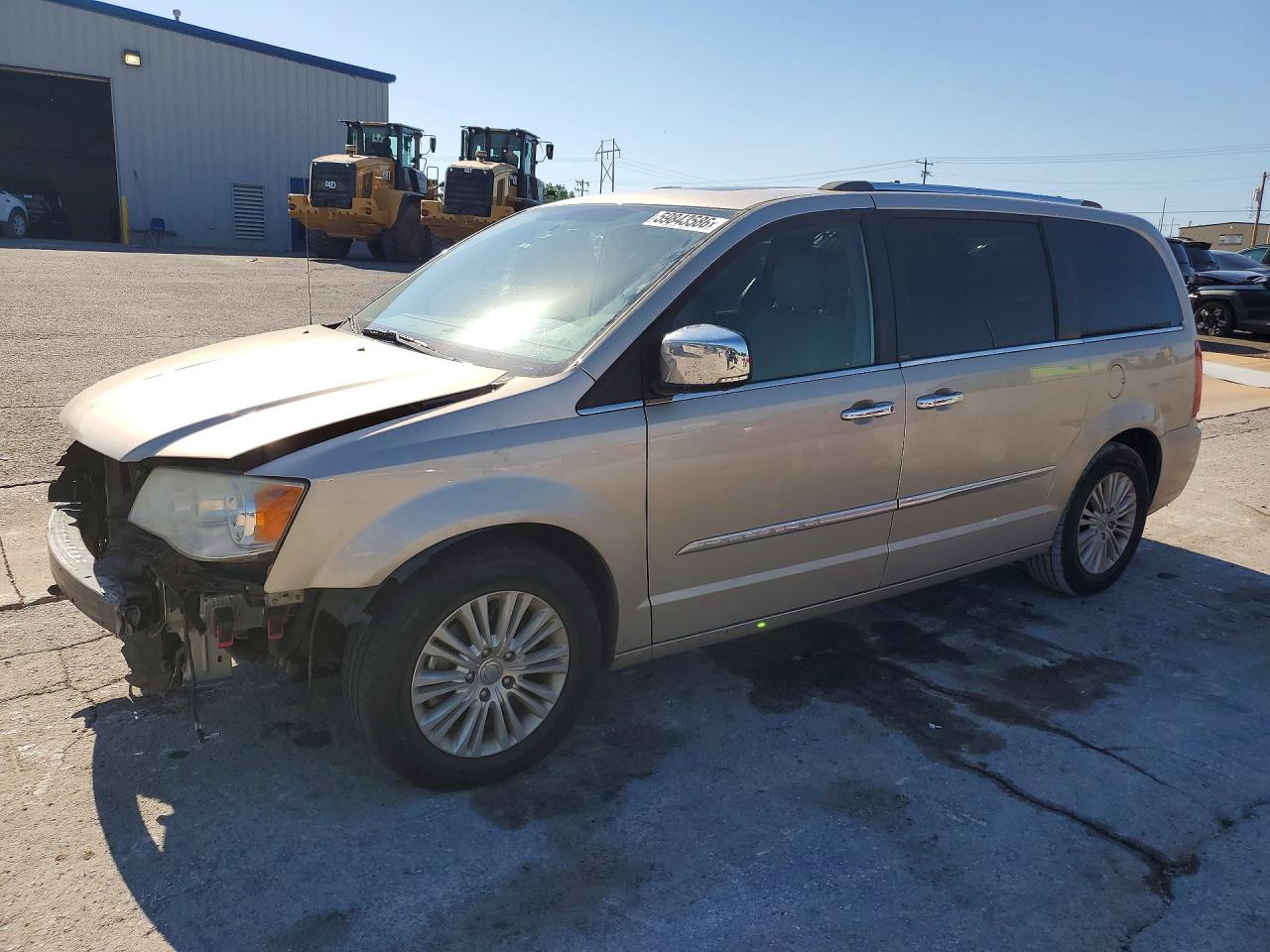 2013 Chrysler Town & Country Limited Beige vin: 2C4RC1GG2DR664948