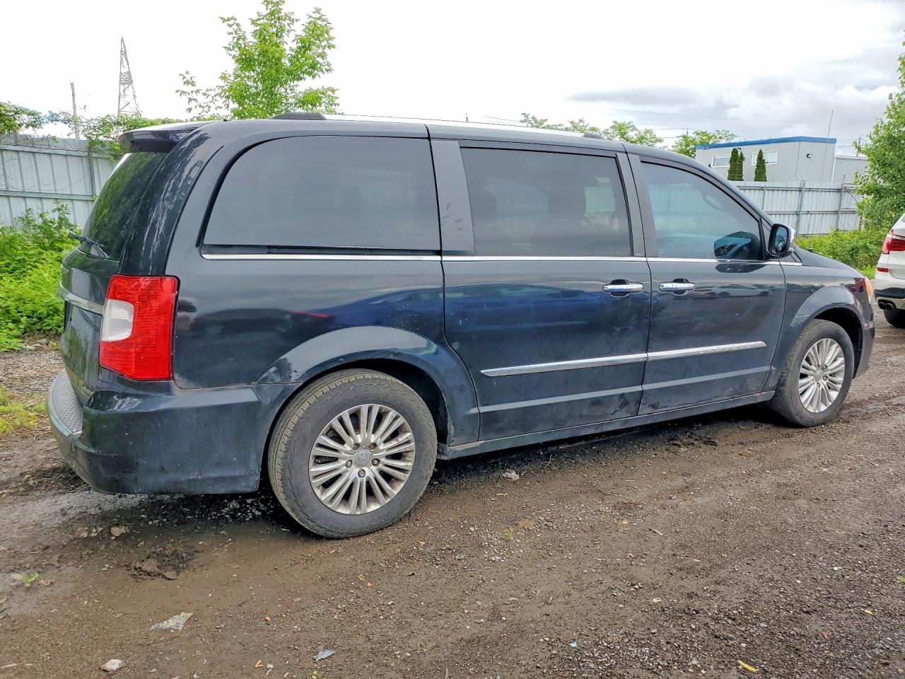 2013 Chrysler Town & Country Limited Black vin: 2C4RC1GG2DR822043