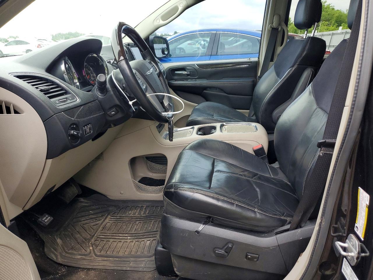 2013 Chrysler Town & Country Limited Black vin: 2C4RC1GG2DR822043