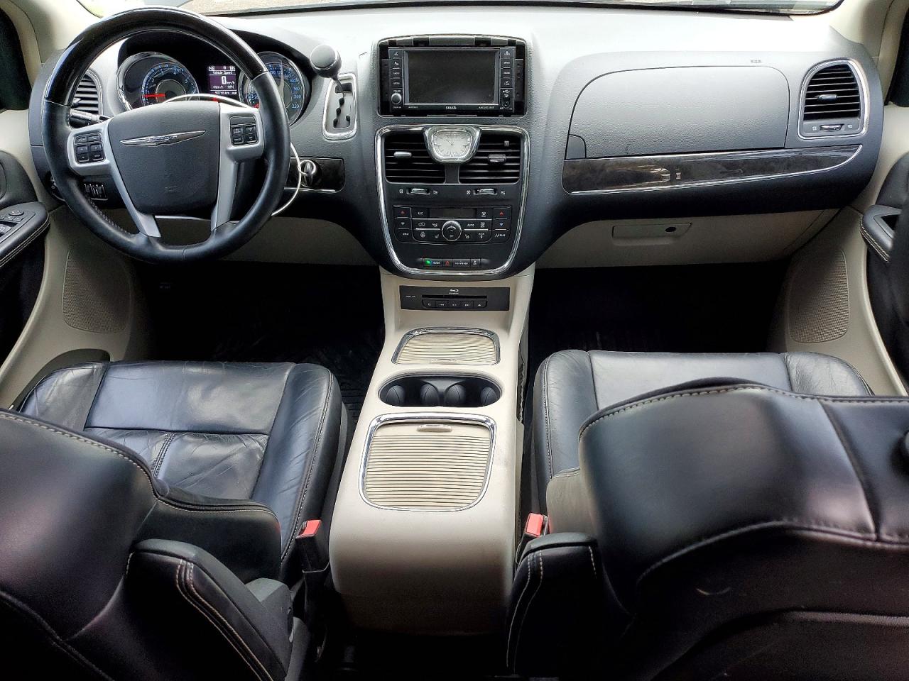 2013 Chrysler Town & Country Limited Black vin: 2C4RC1GG2DR822043