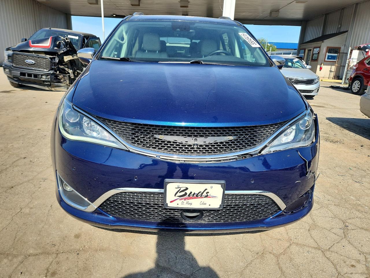 2017 Chrysler Pacifica Limited Blue vin: 2C4RC1GG2HR720750
