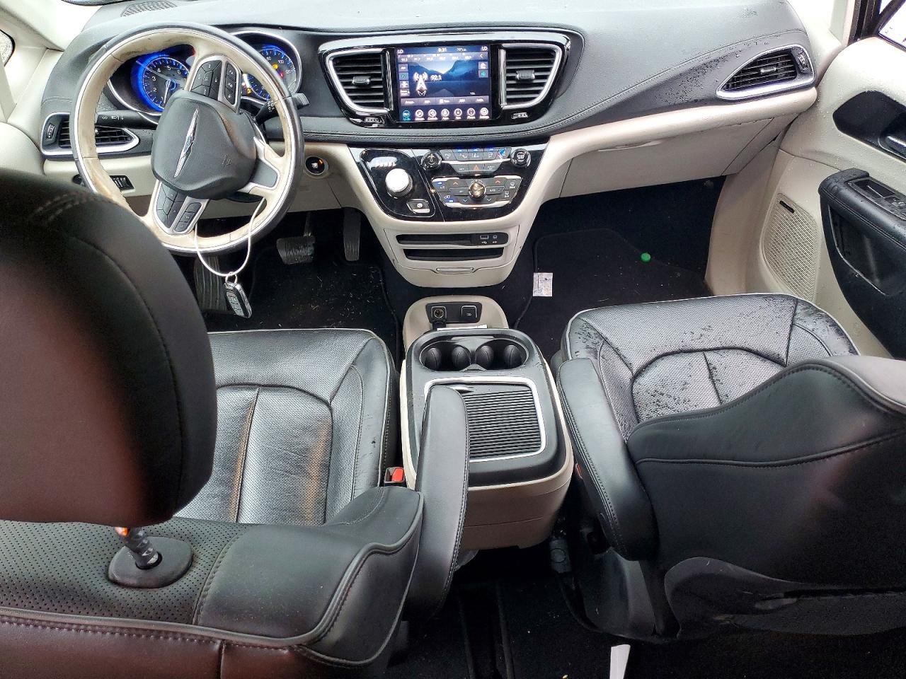 2020 Chrysler Pacifica Limited Gray vin: 2C4RC1GG2LR217356