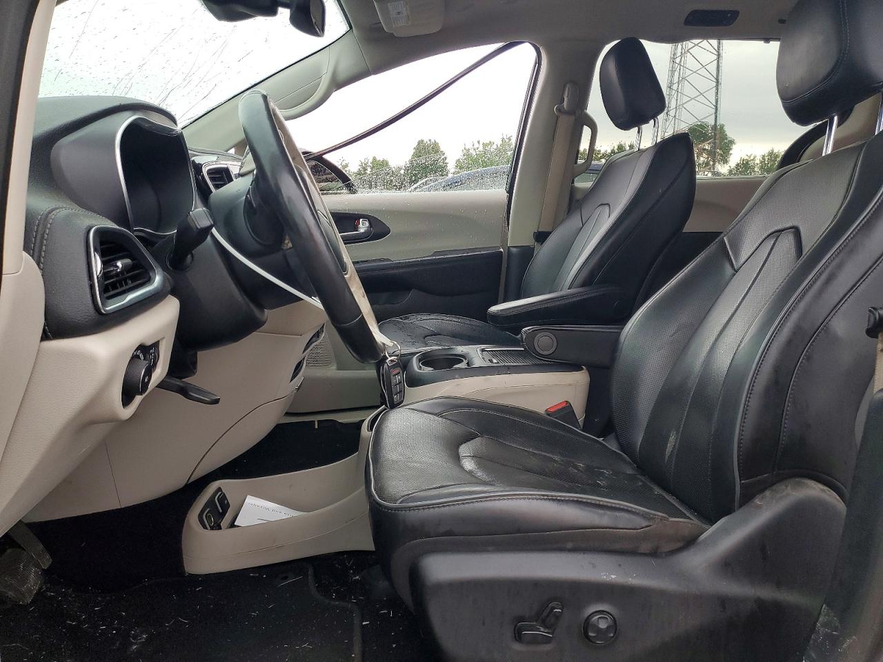 2020 Chrysler Pacifica Limited Gray vin: 2C4RC1GG2LR217356