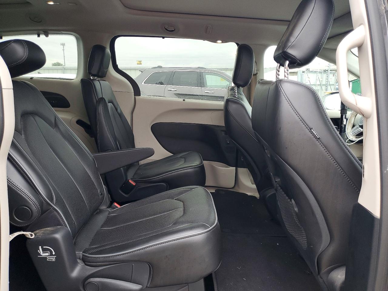 2020 Chrysler Pacifica Limited Gray vin: 2C4RC1GG2LR217356