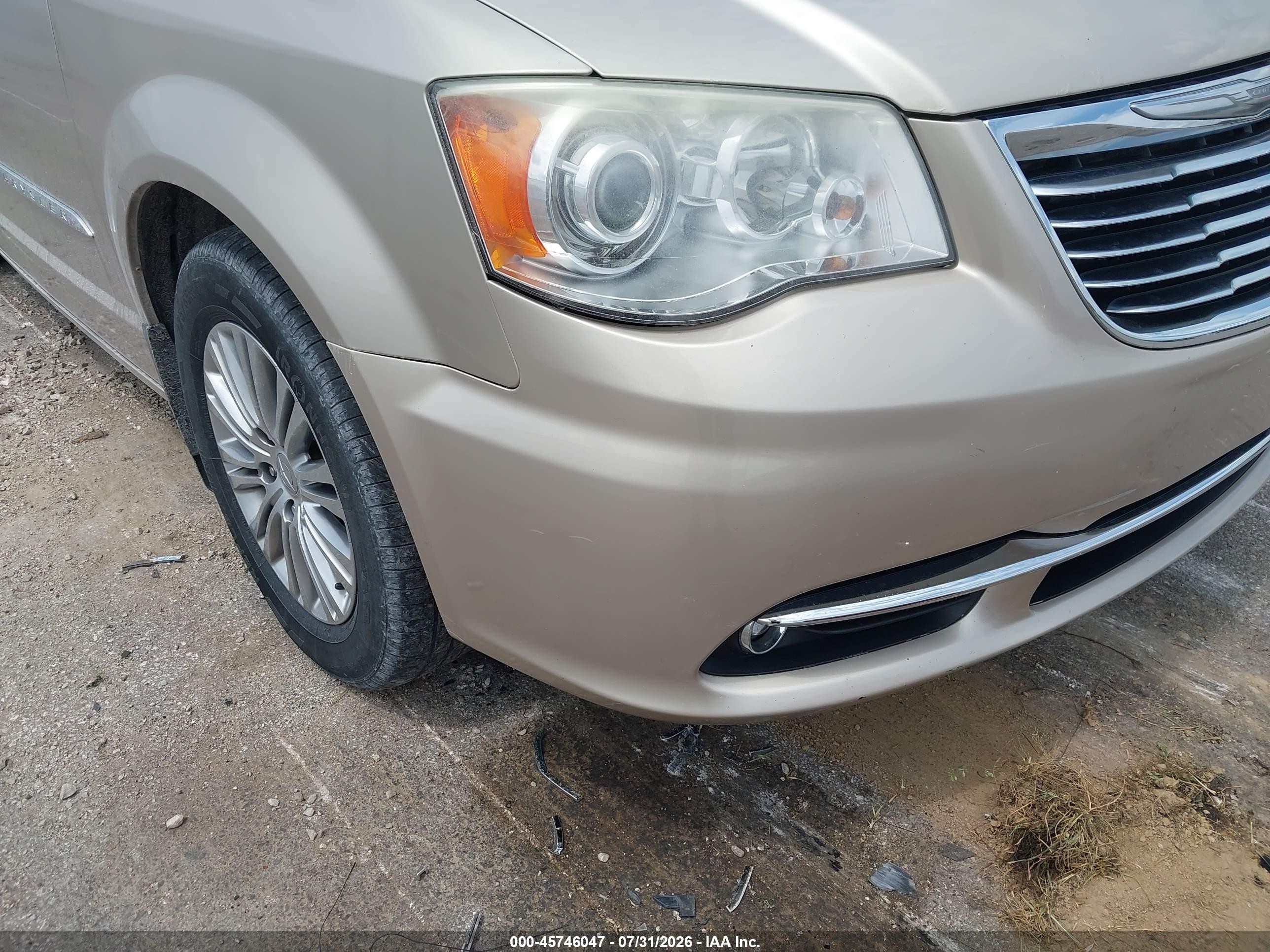 2013 Chrysler Town & Country Limited Желто-коричневый vin: 2C4RC1GG3DR595929