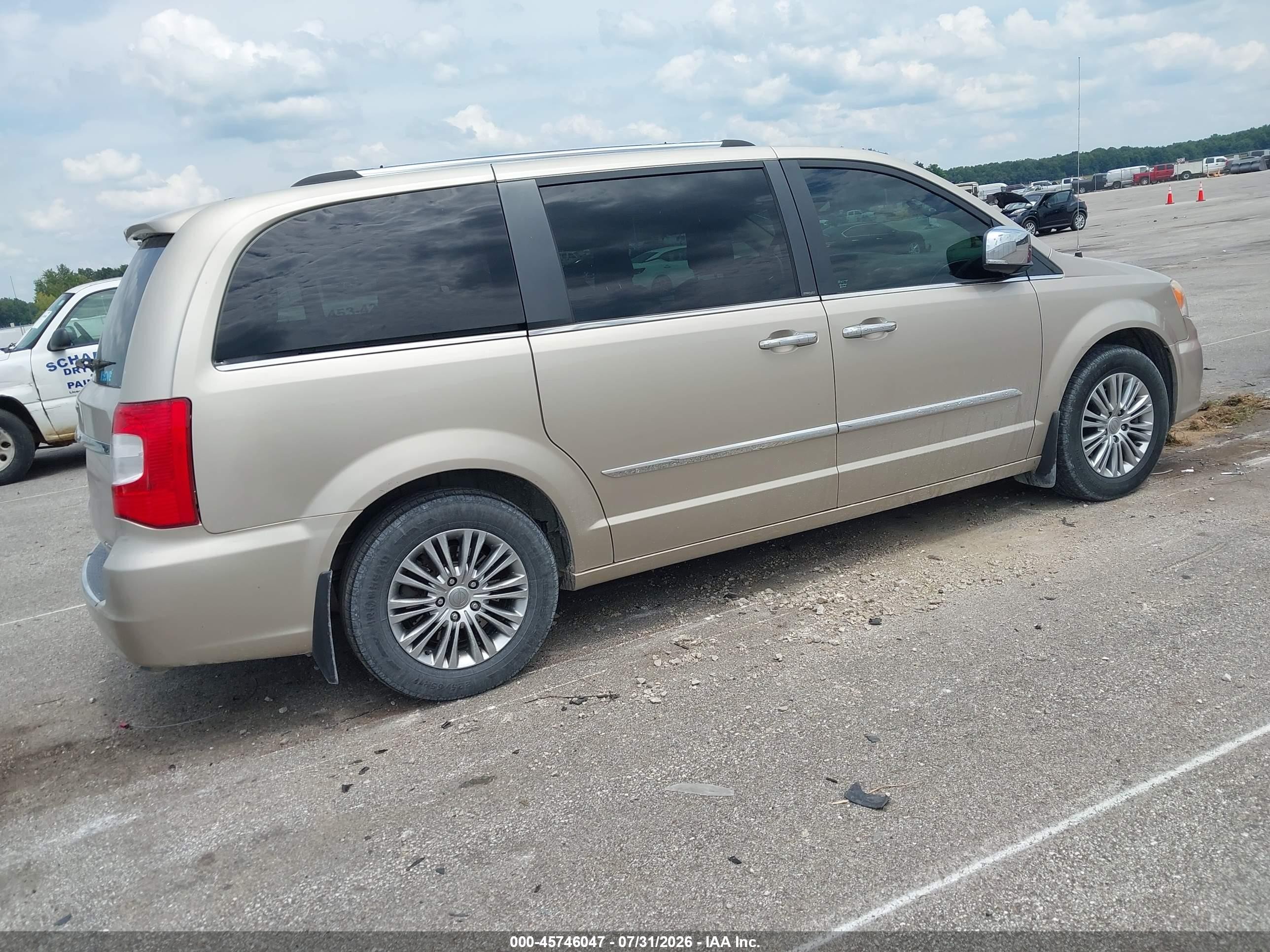 2013 Chrysler Town & Country Limited Желто-коричневый vin: 2C4RC1GG3DR595929