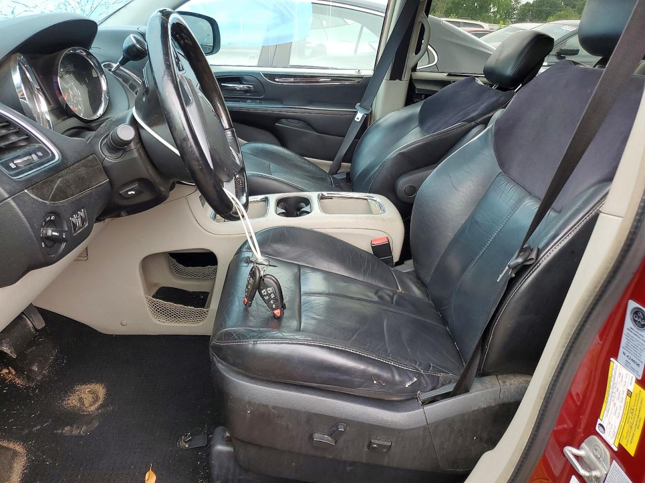 2012 Chrysler Town & Country Limited Красный vin: 2C4RC1GG4CR223546