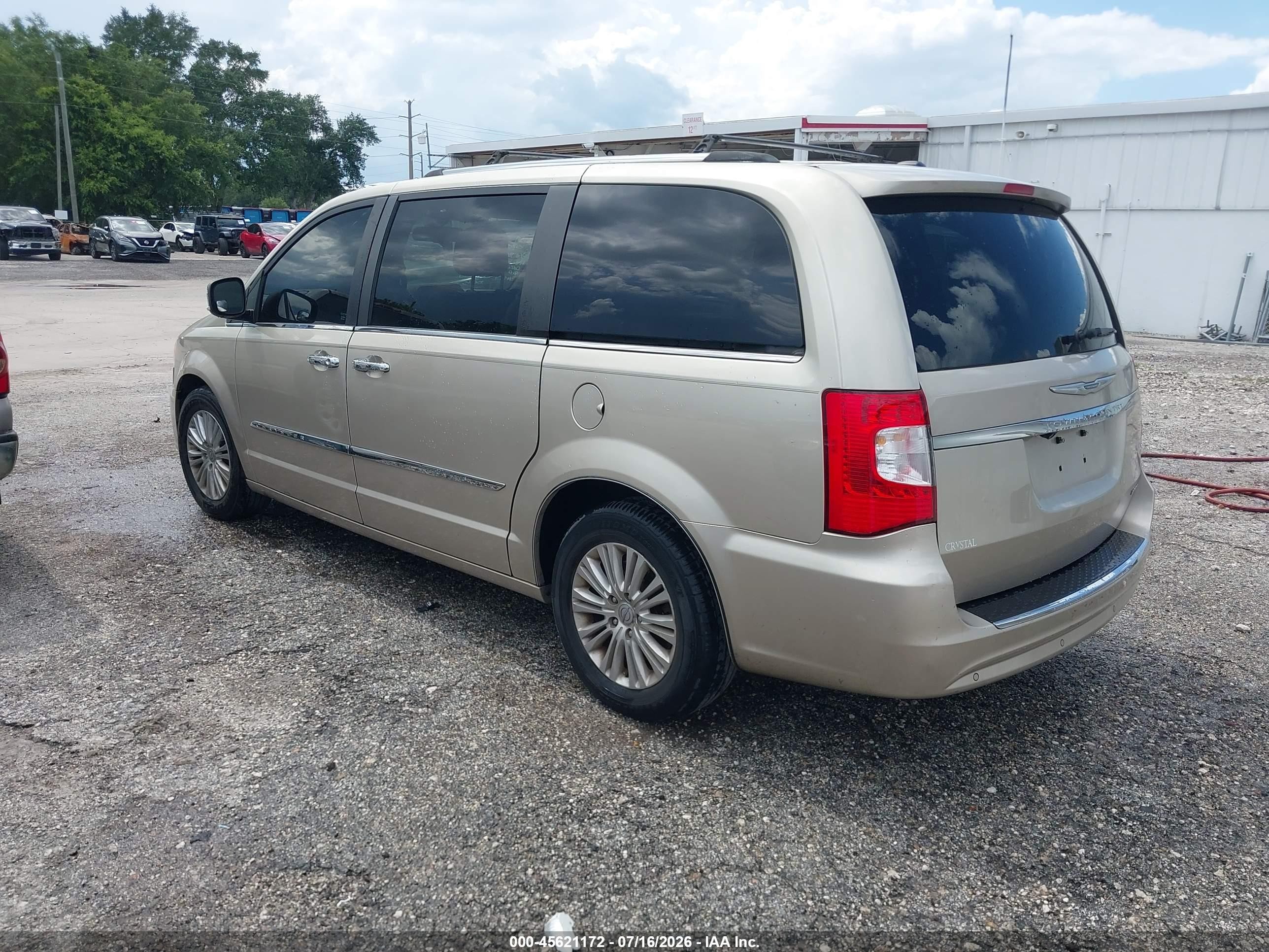 2012 Chrysler Town & Country Limited Beige vin: 2C4RC1GG4CR370188