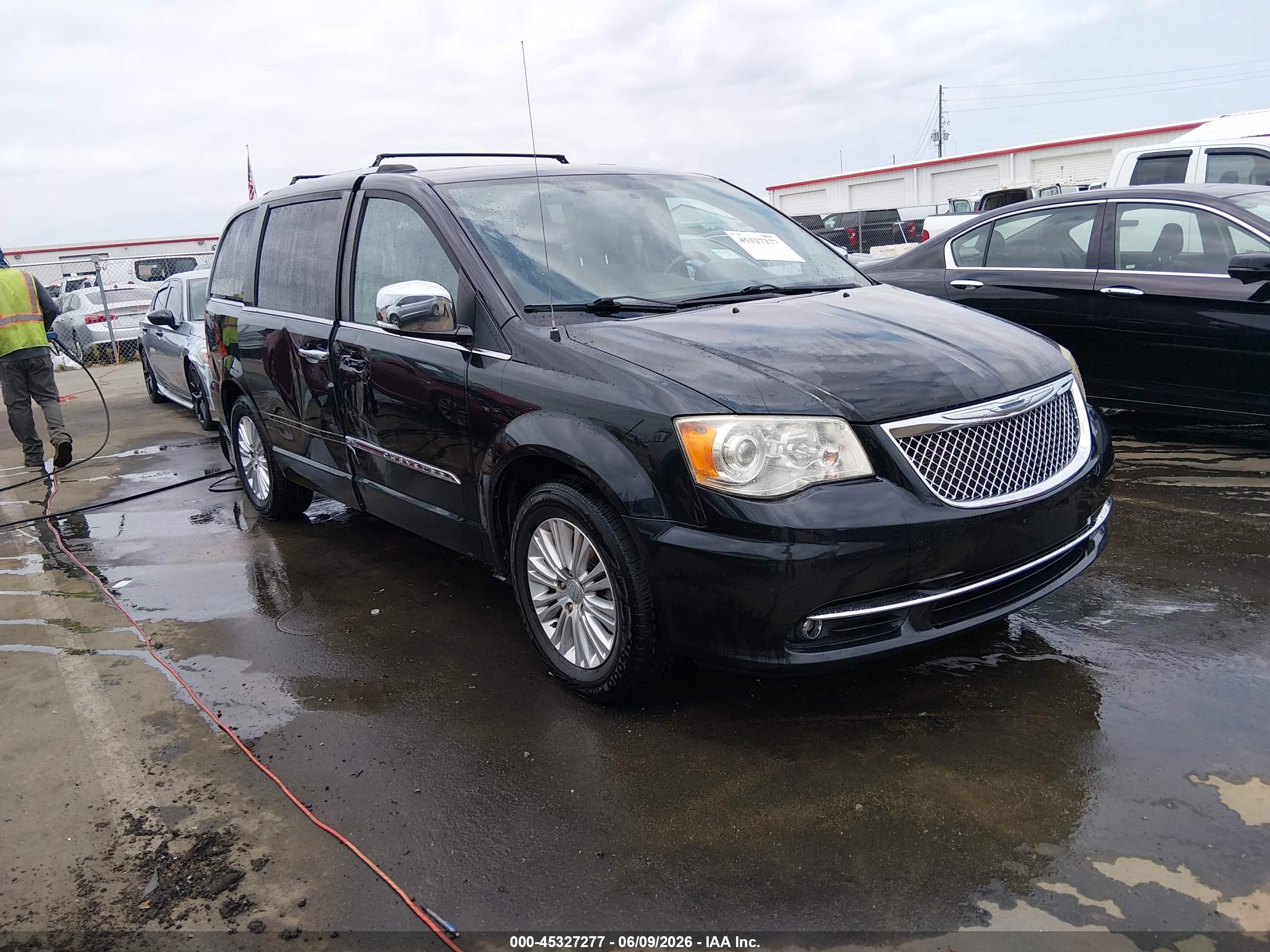 2013 Chrysler Town & Country Limited Black vin: 2C4RC1GG4DR753145