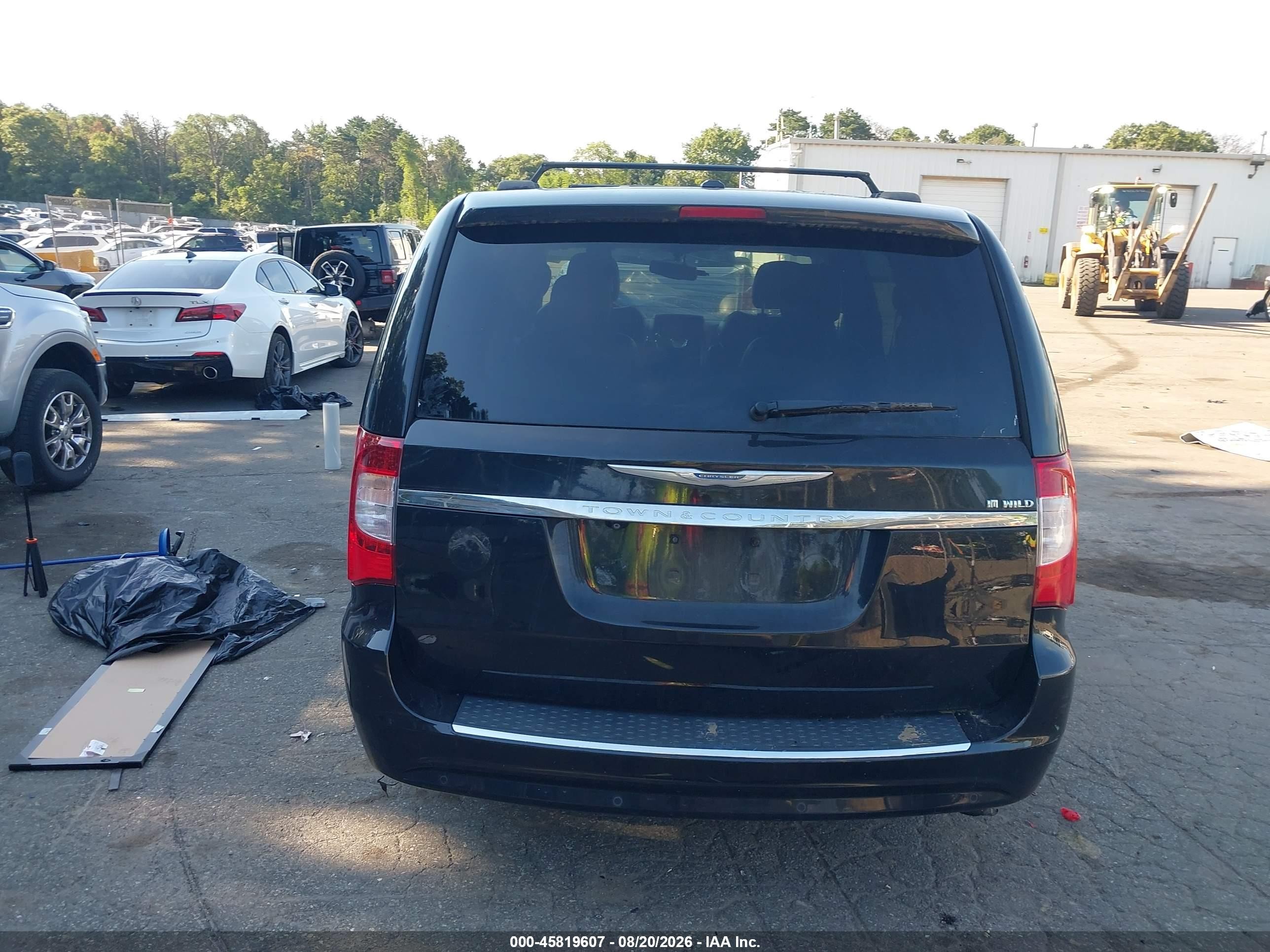 2015 Chrysler Town & Country Limited Platinum Black vin: 2C4RC1GG4FR554714